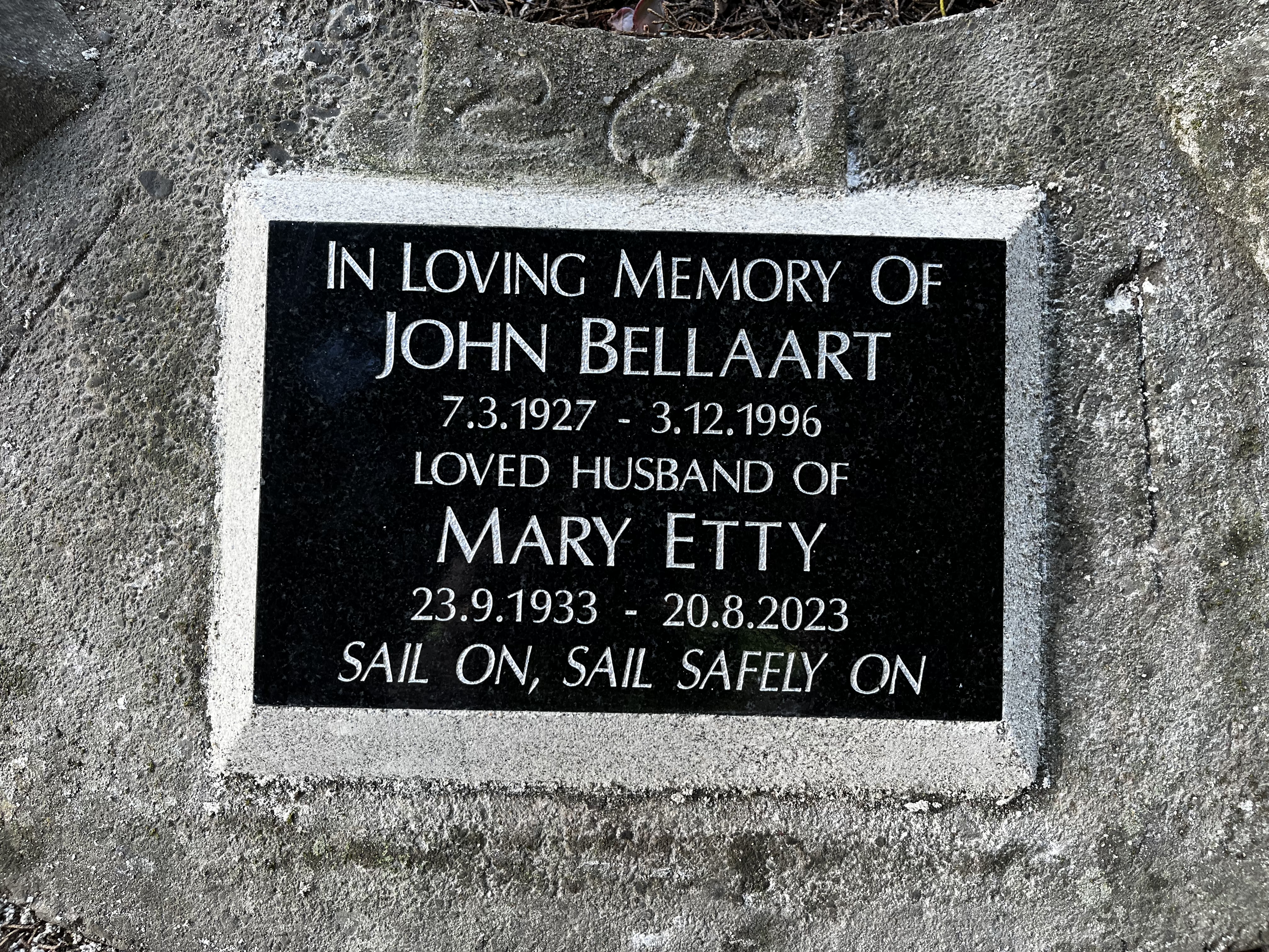 headstone