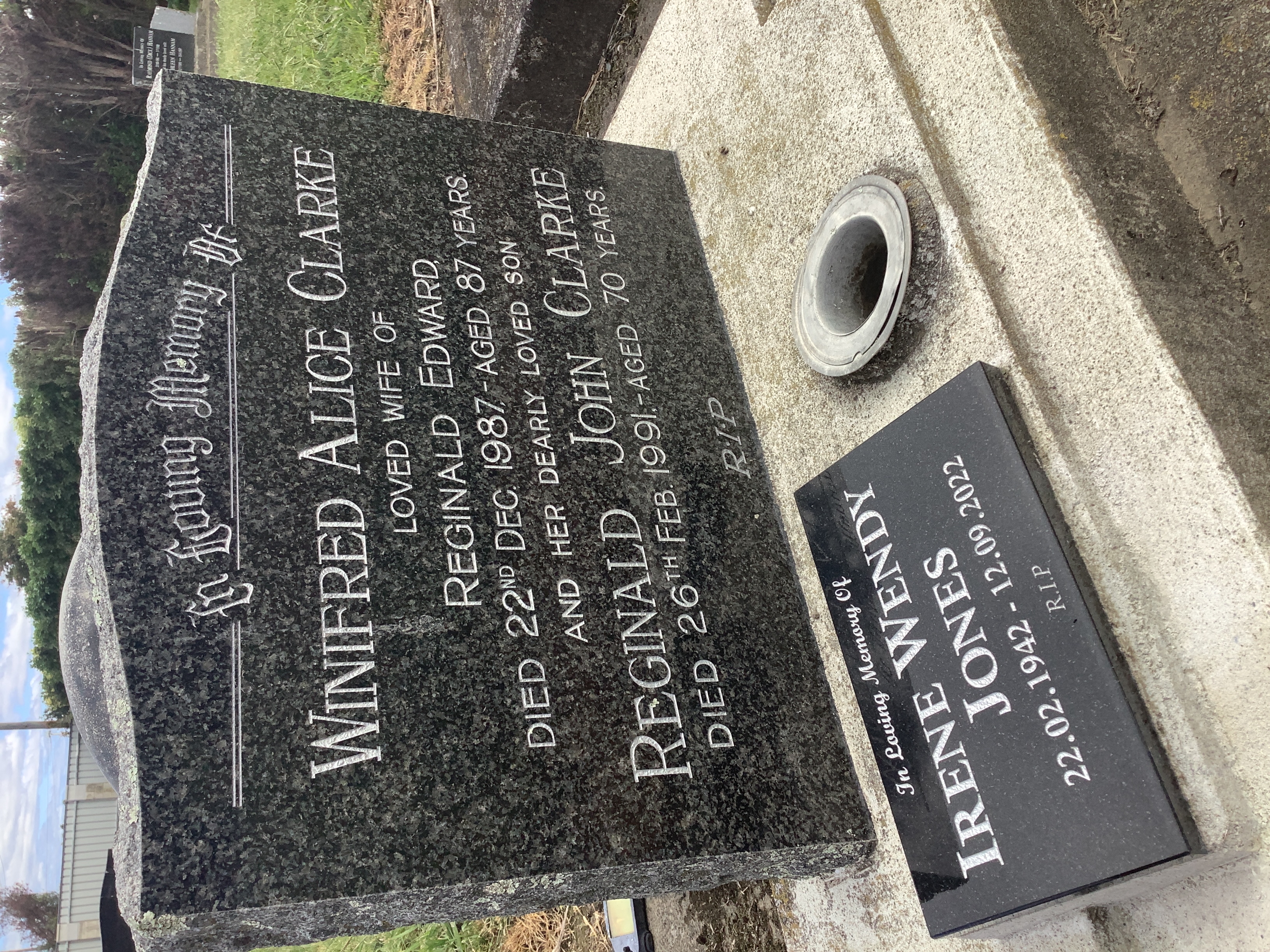 headstone