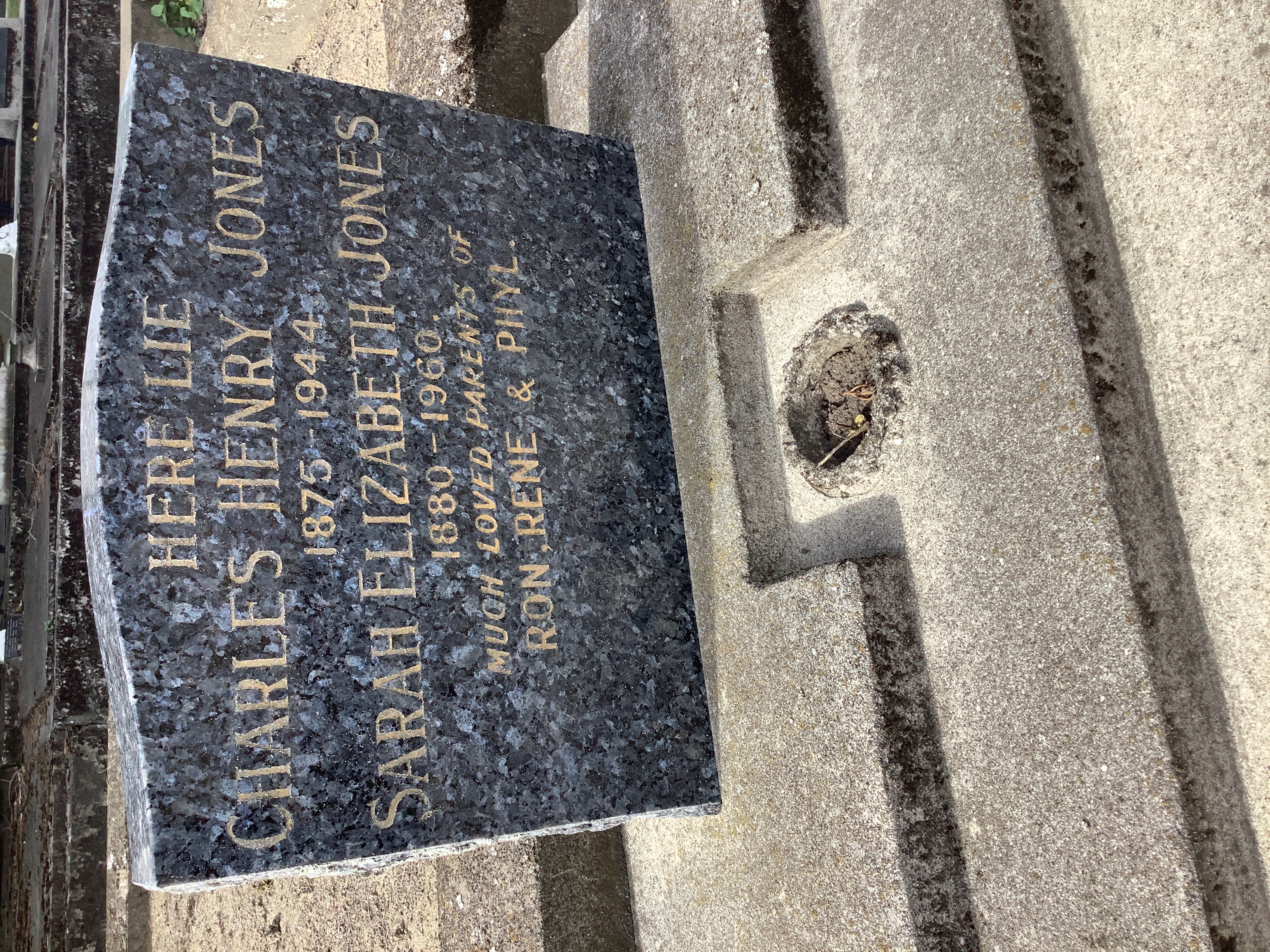 headstone