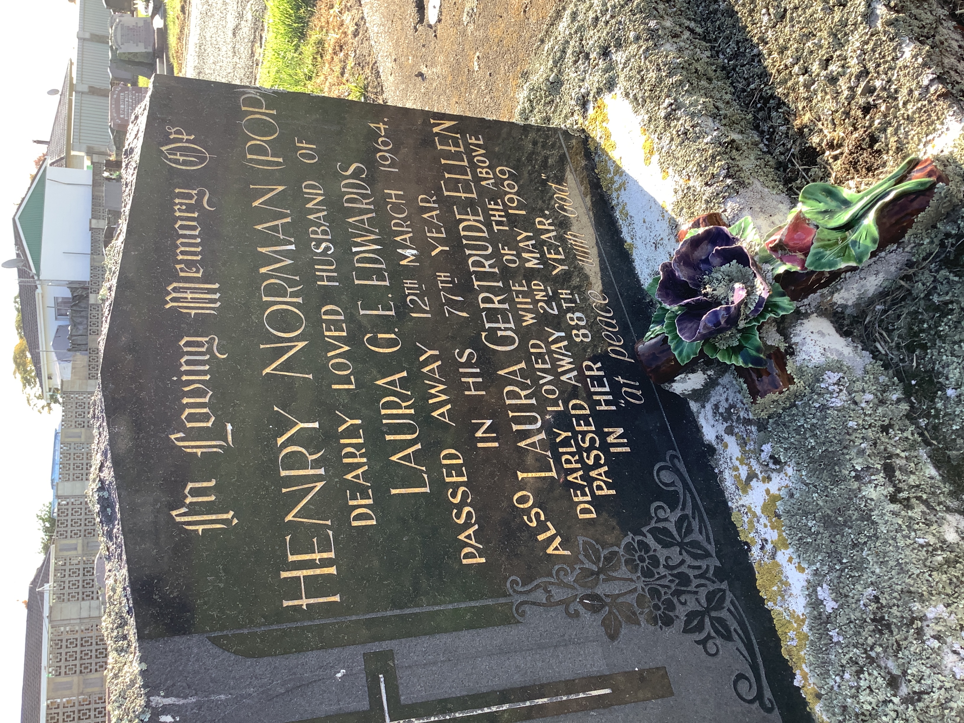 headstone