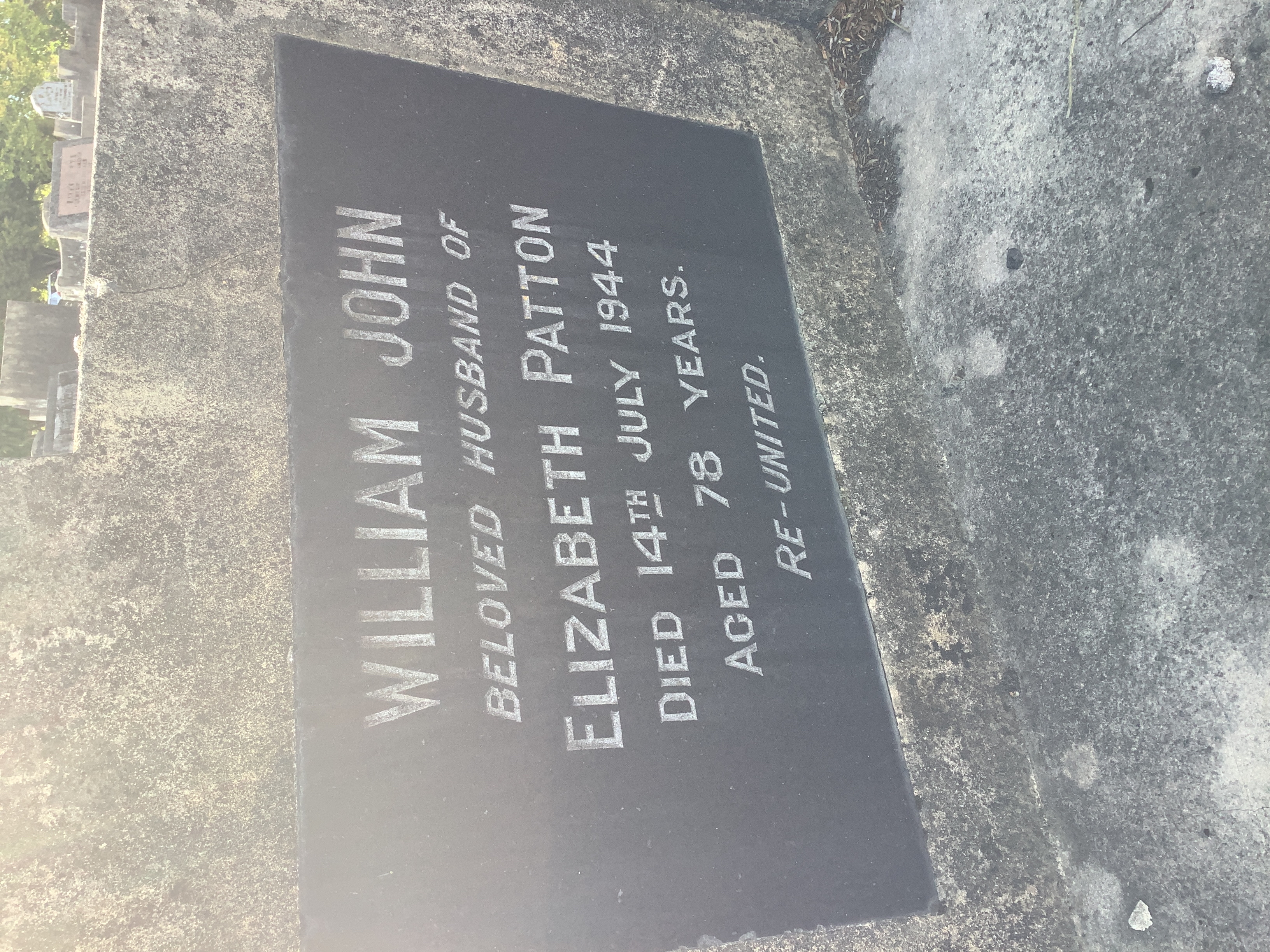 headstone