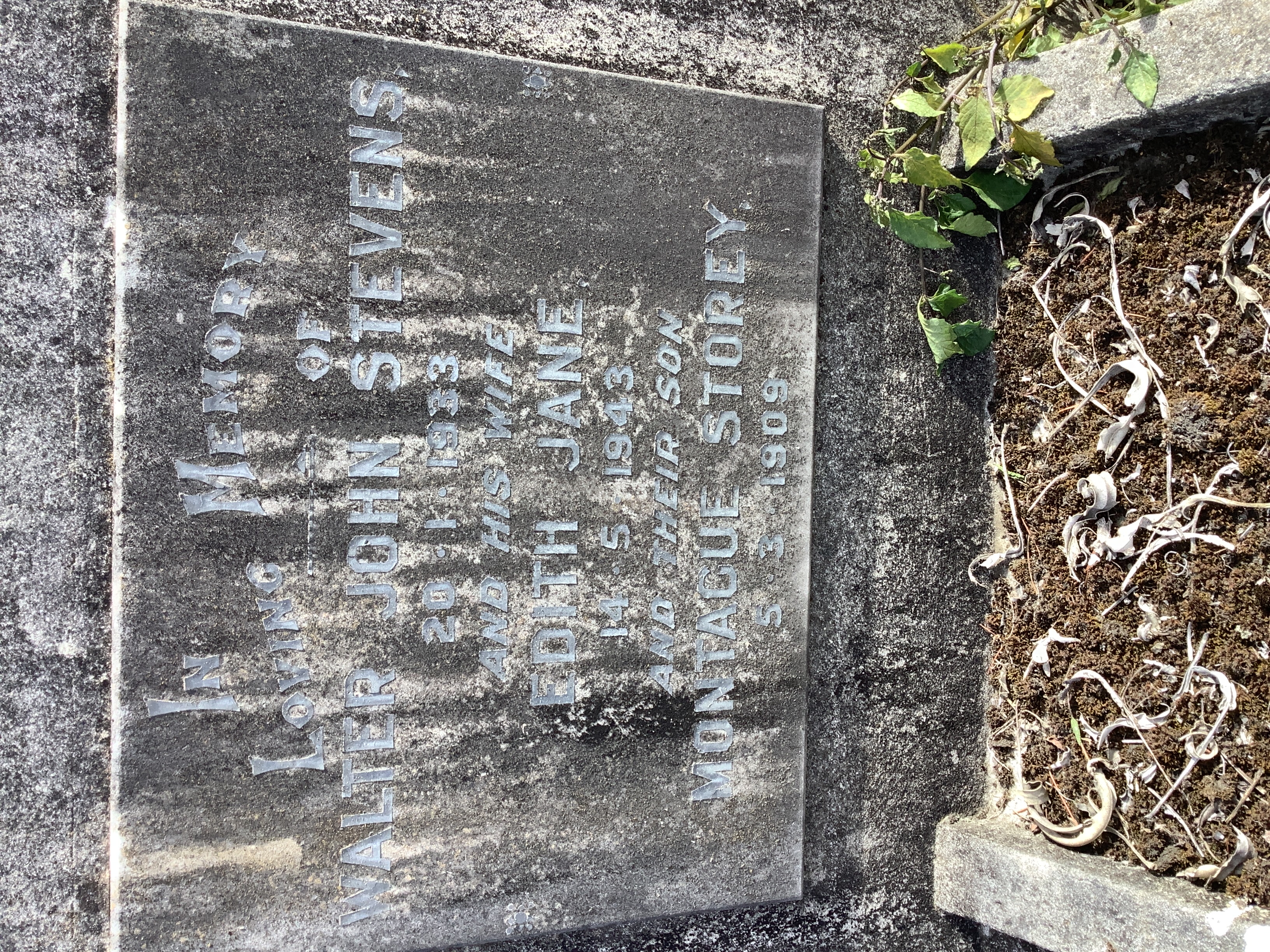 headstone