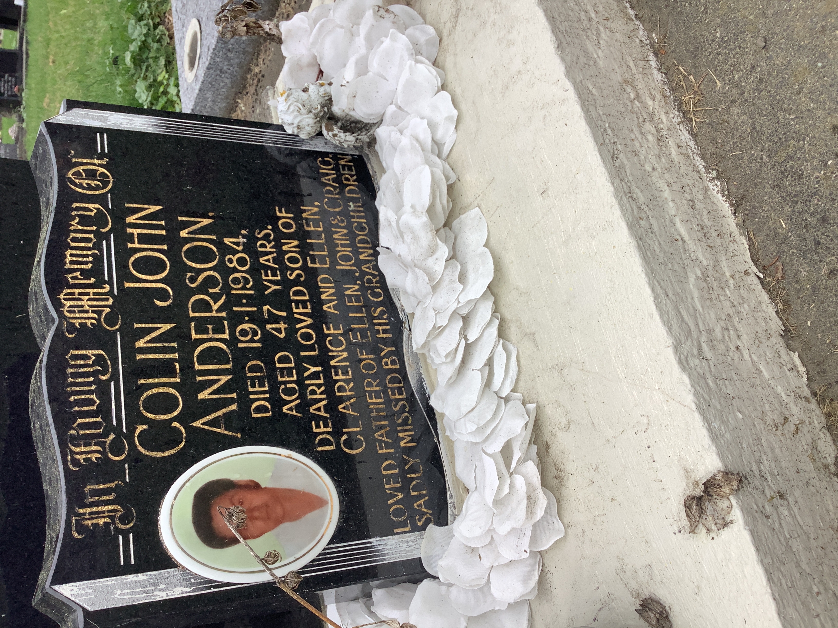 headstone