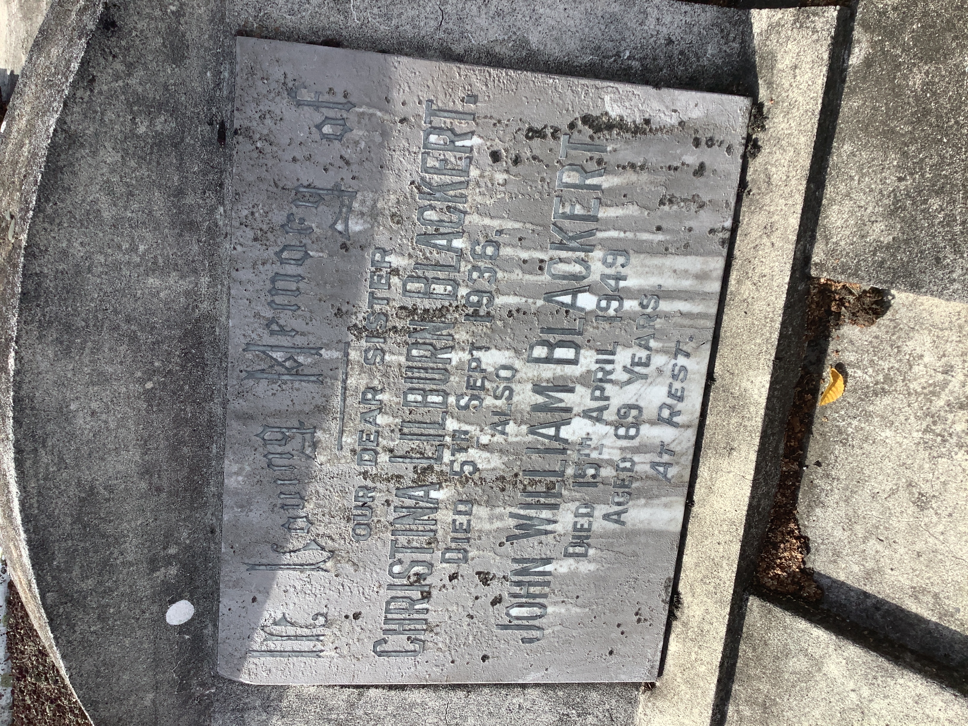 headstone