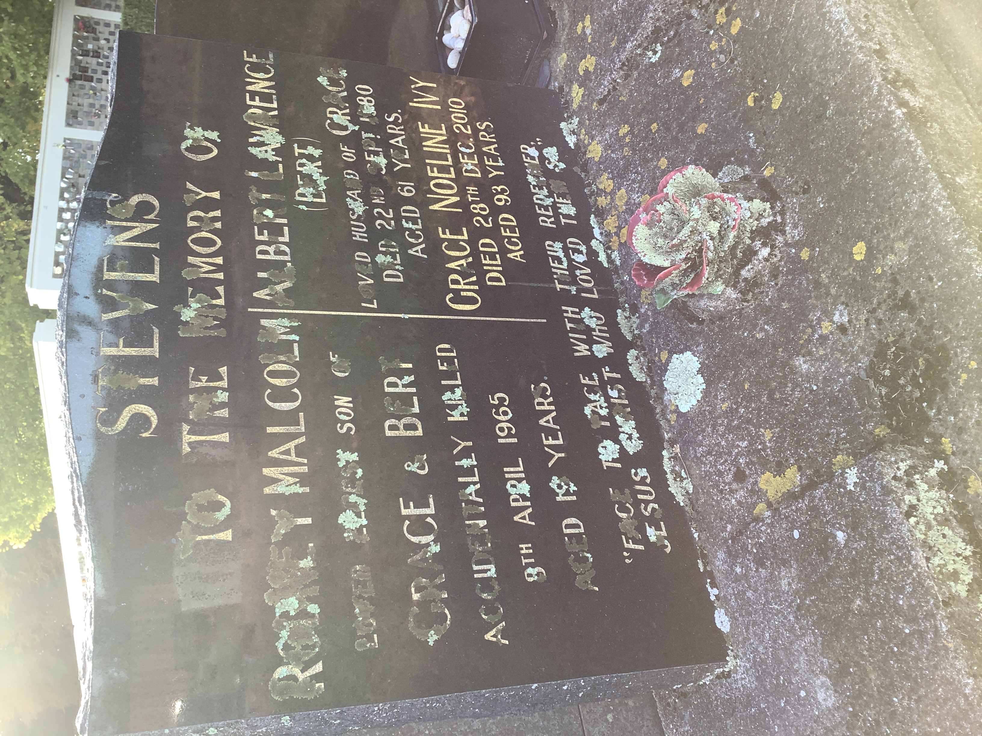 headstone