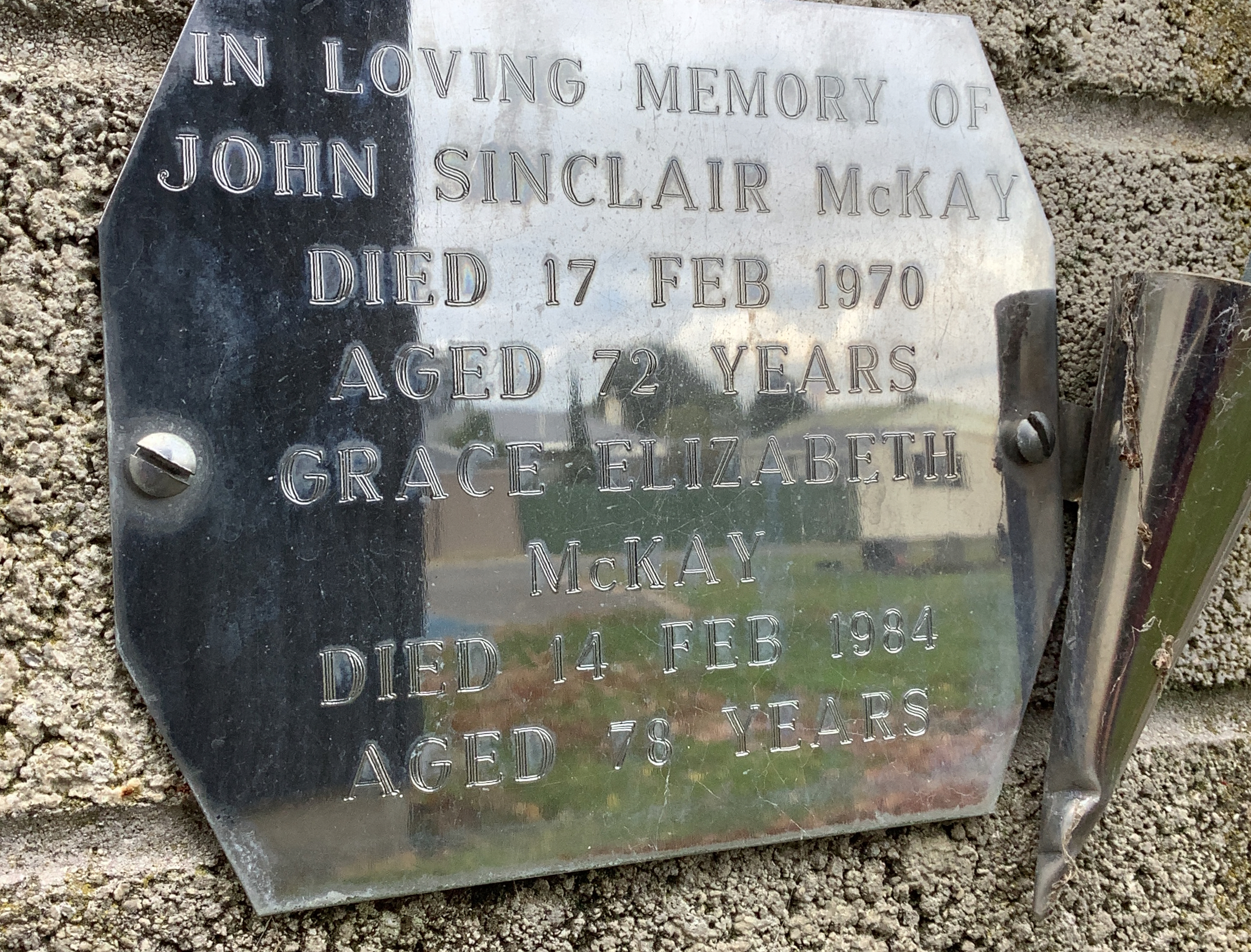 headstone
