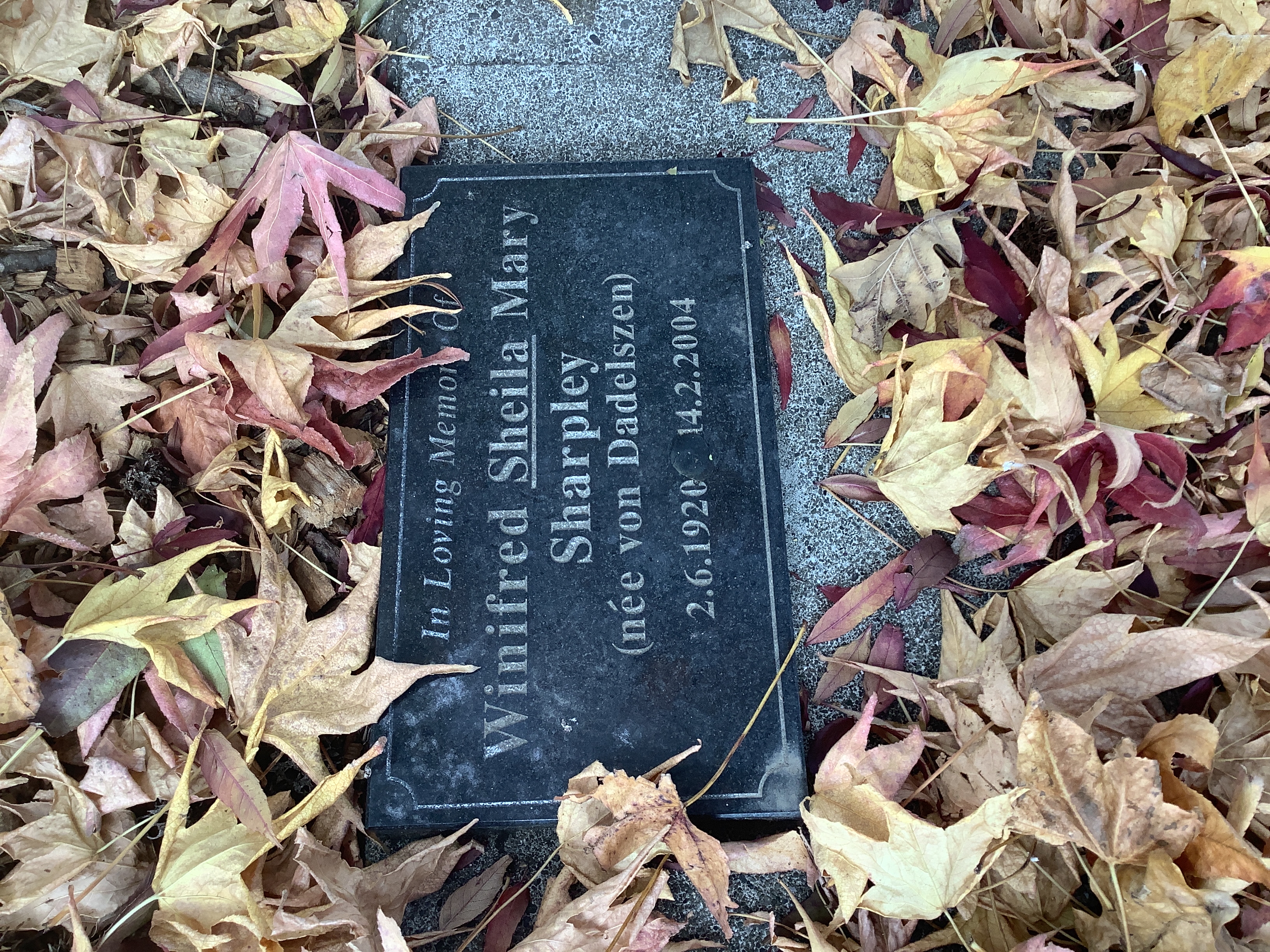 headstone