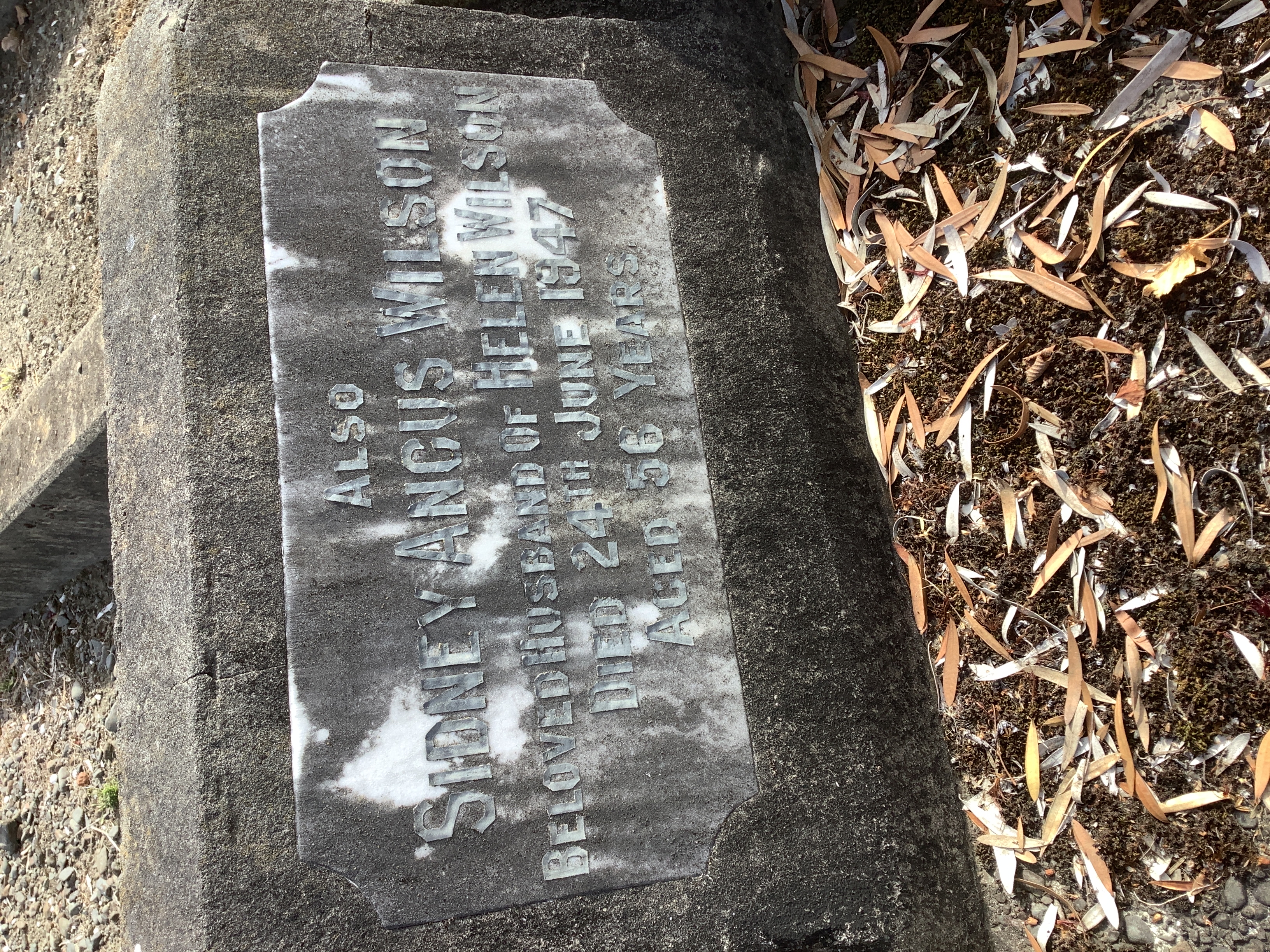 headstone