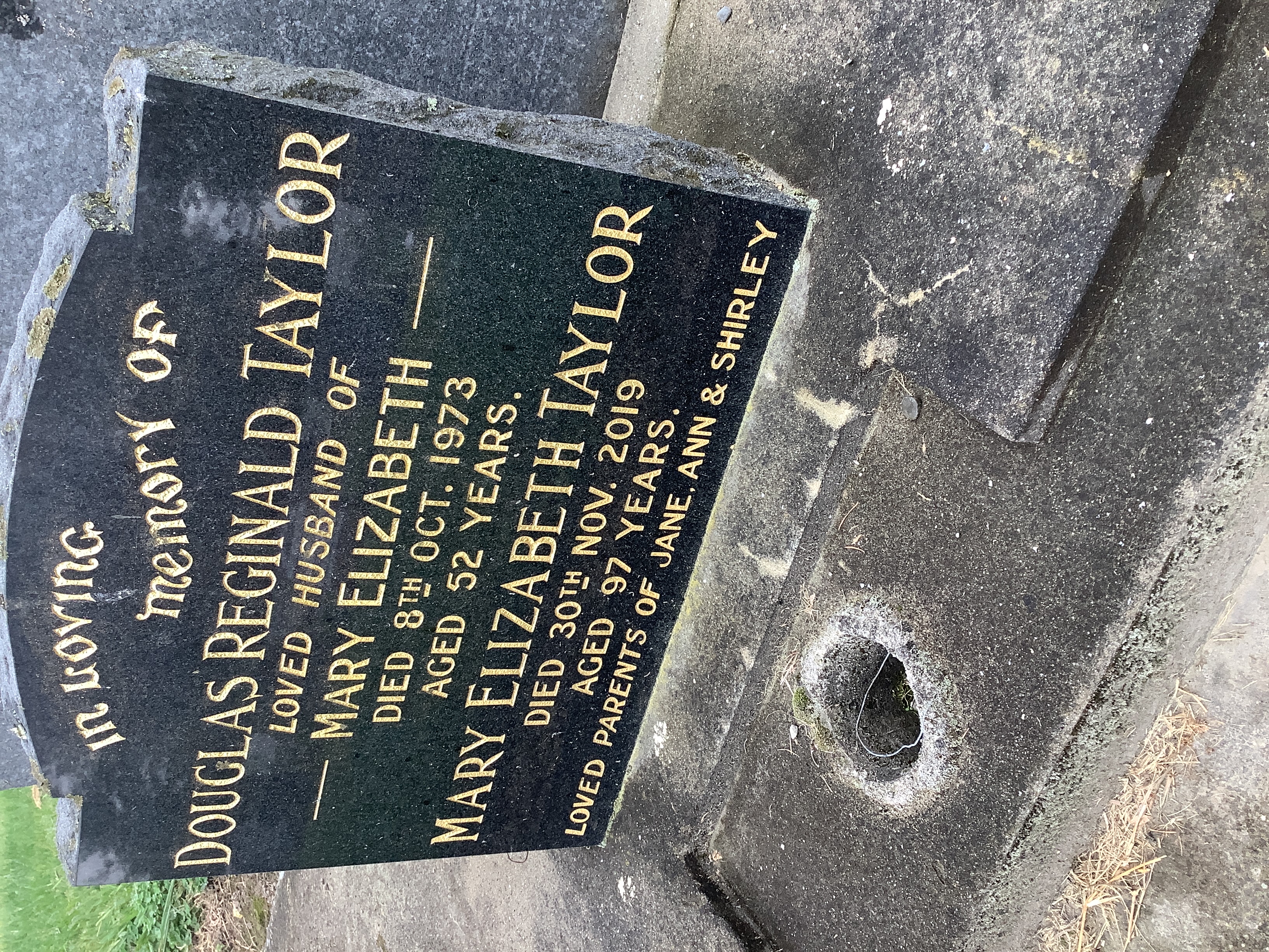 headstone