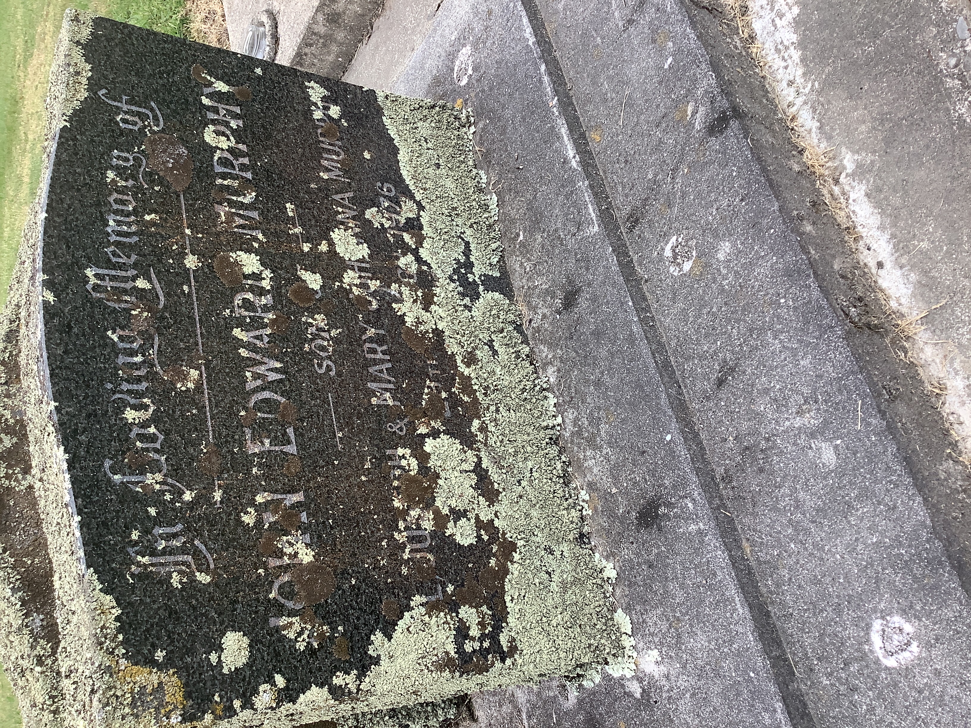 headstone