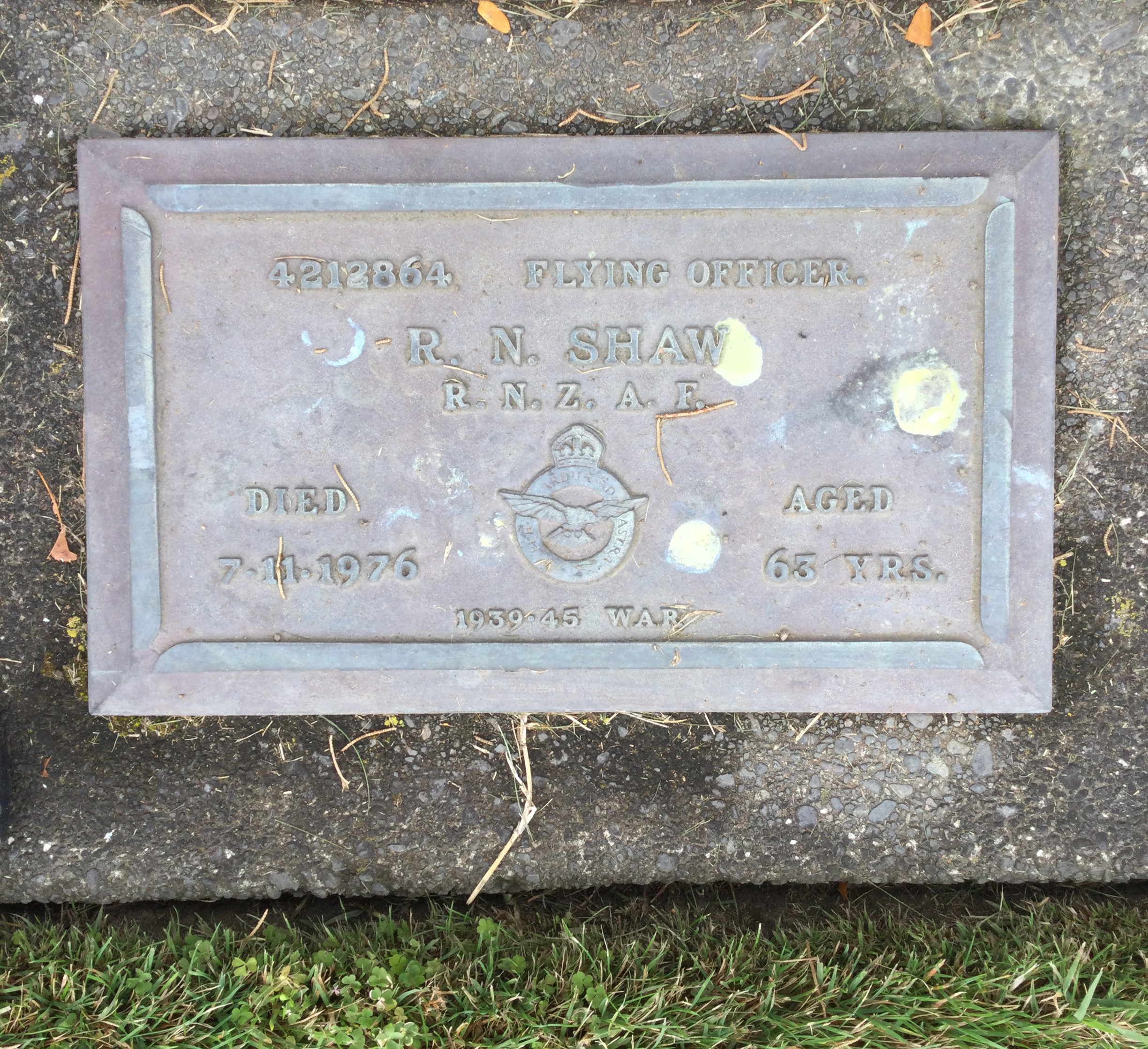 headstone