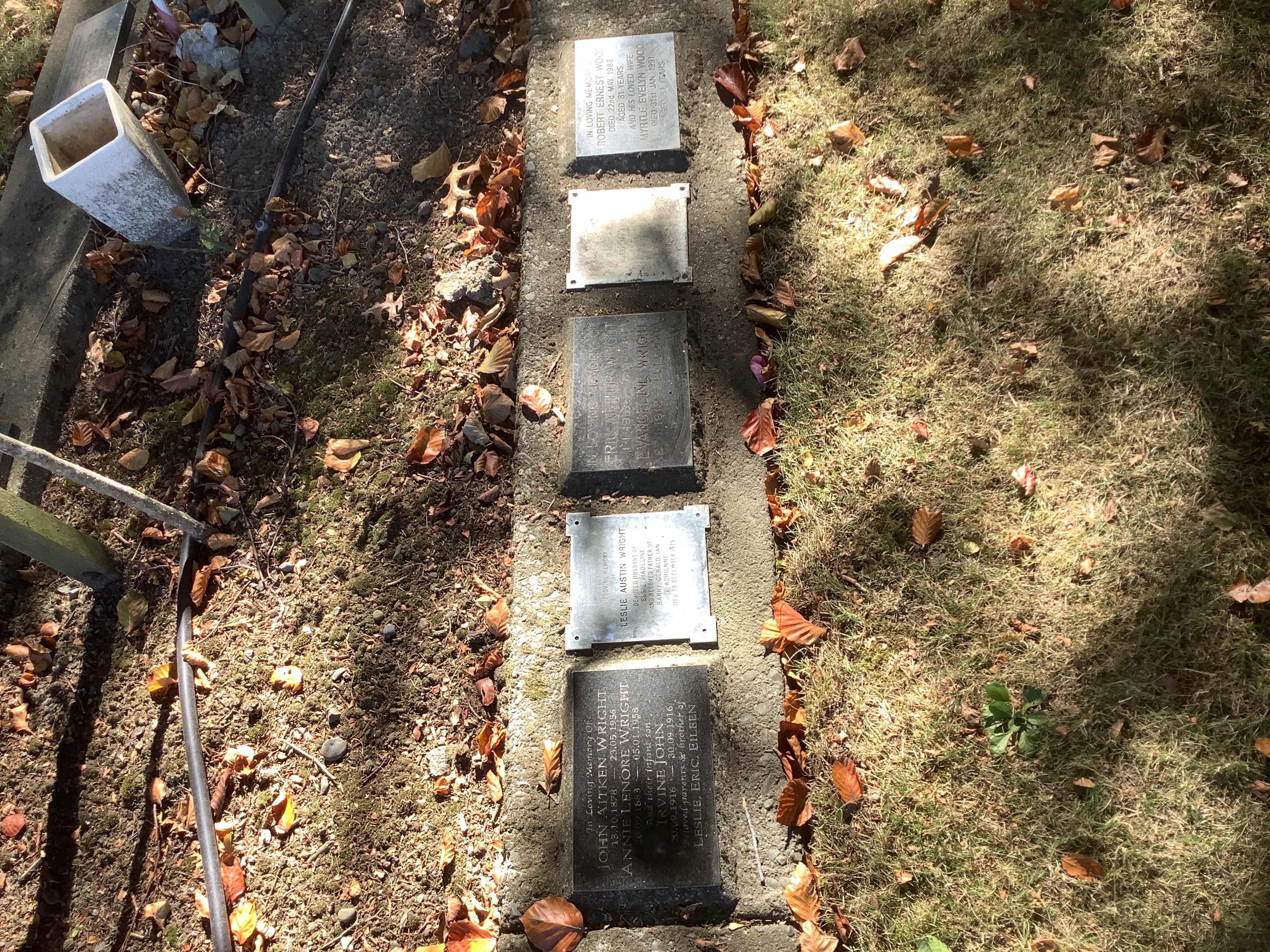 headstone