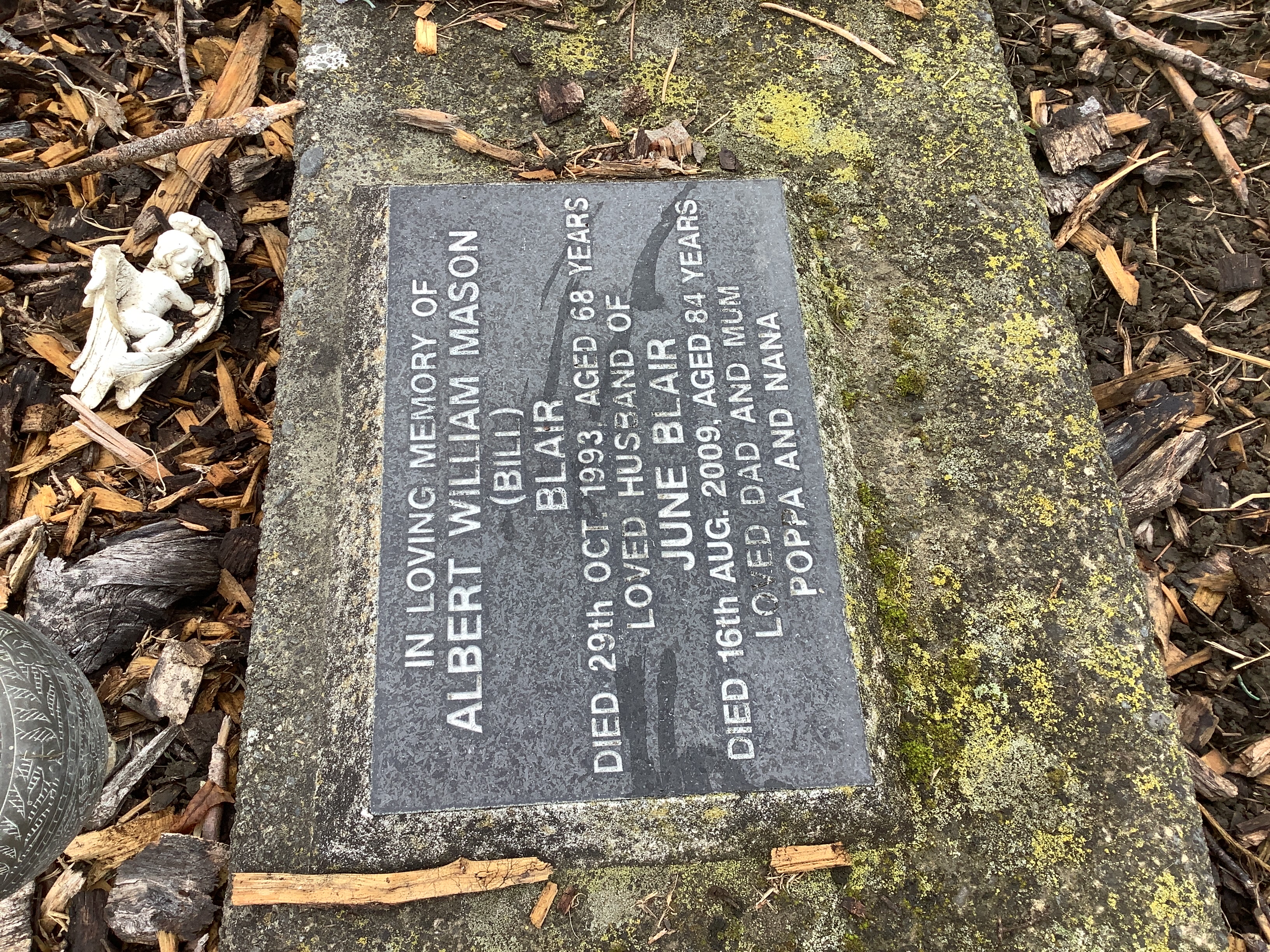 headstone