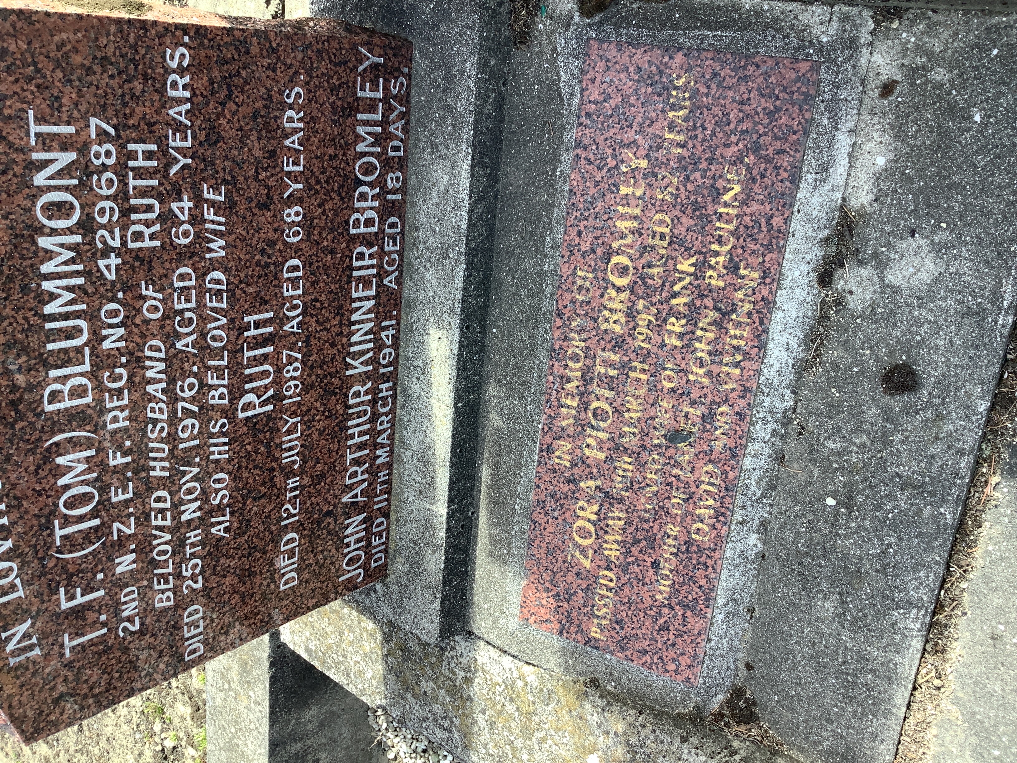 headstone