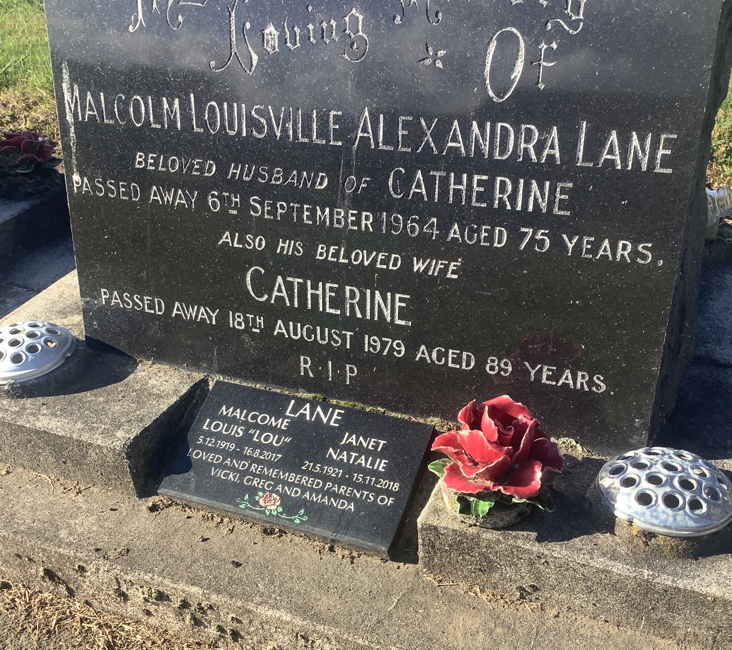 headstone