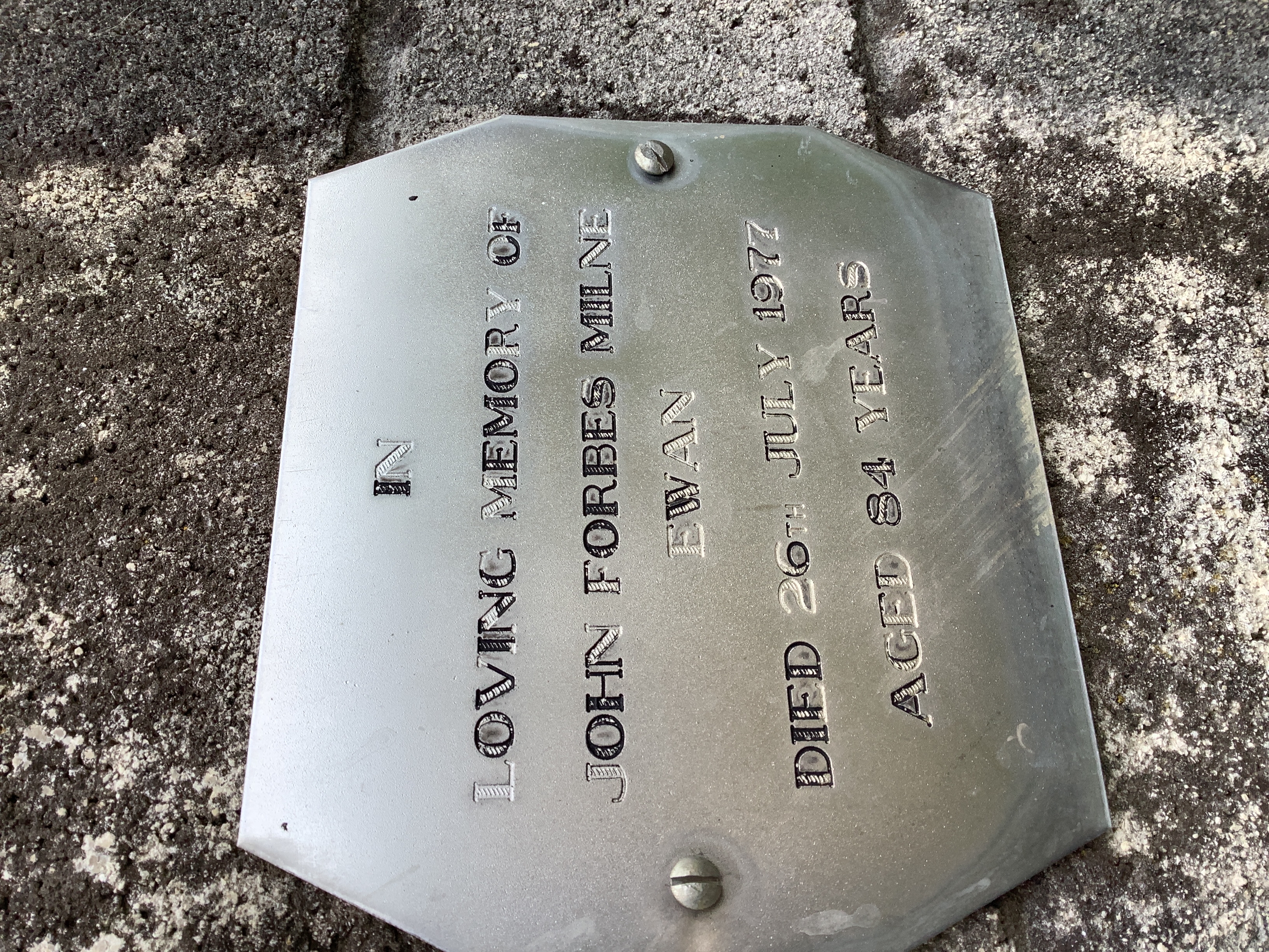 headstone
