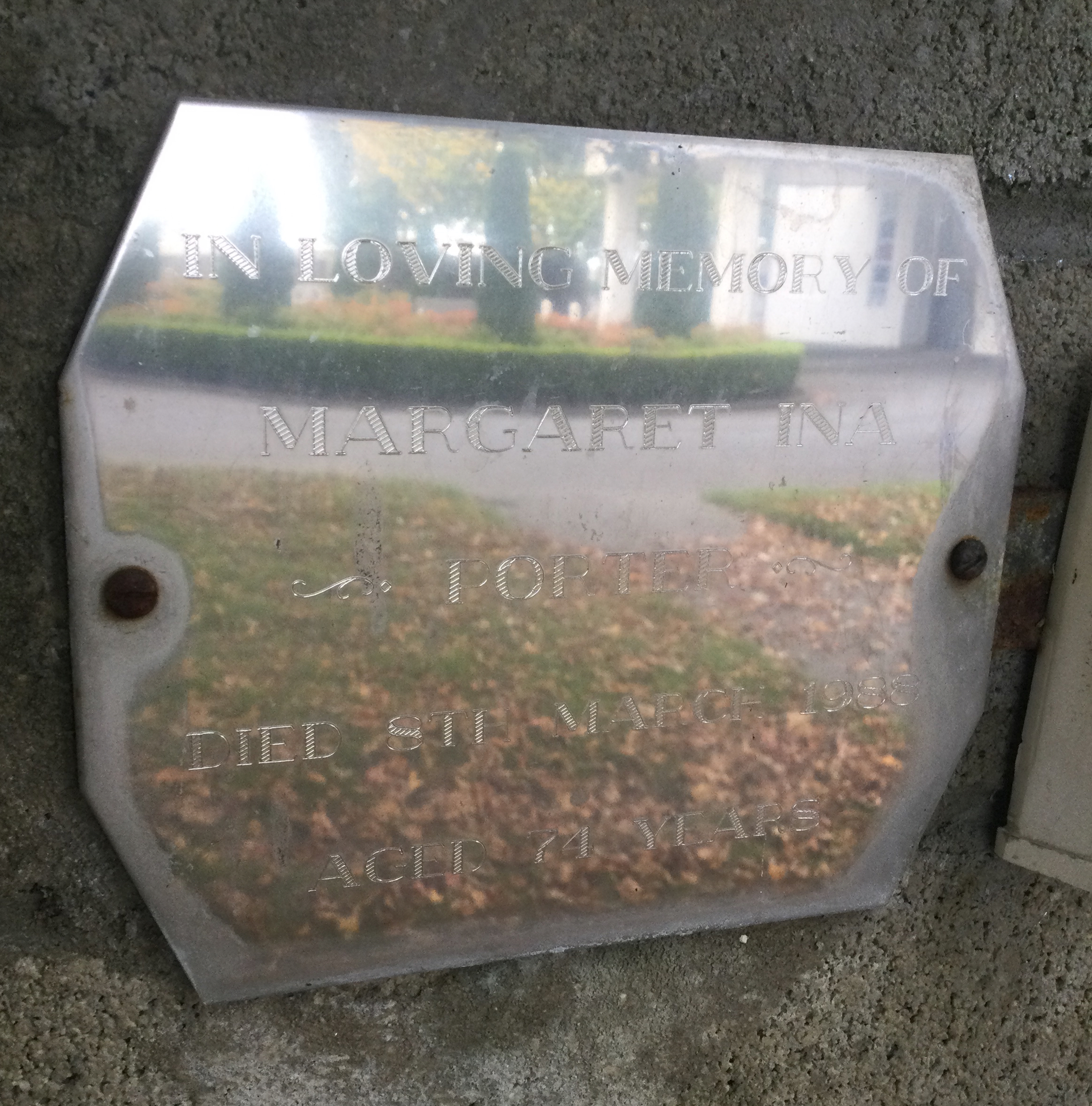 headstone