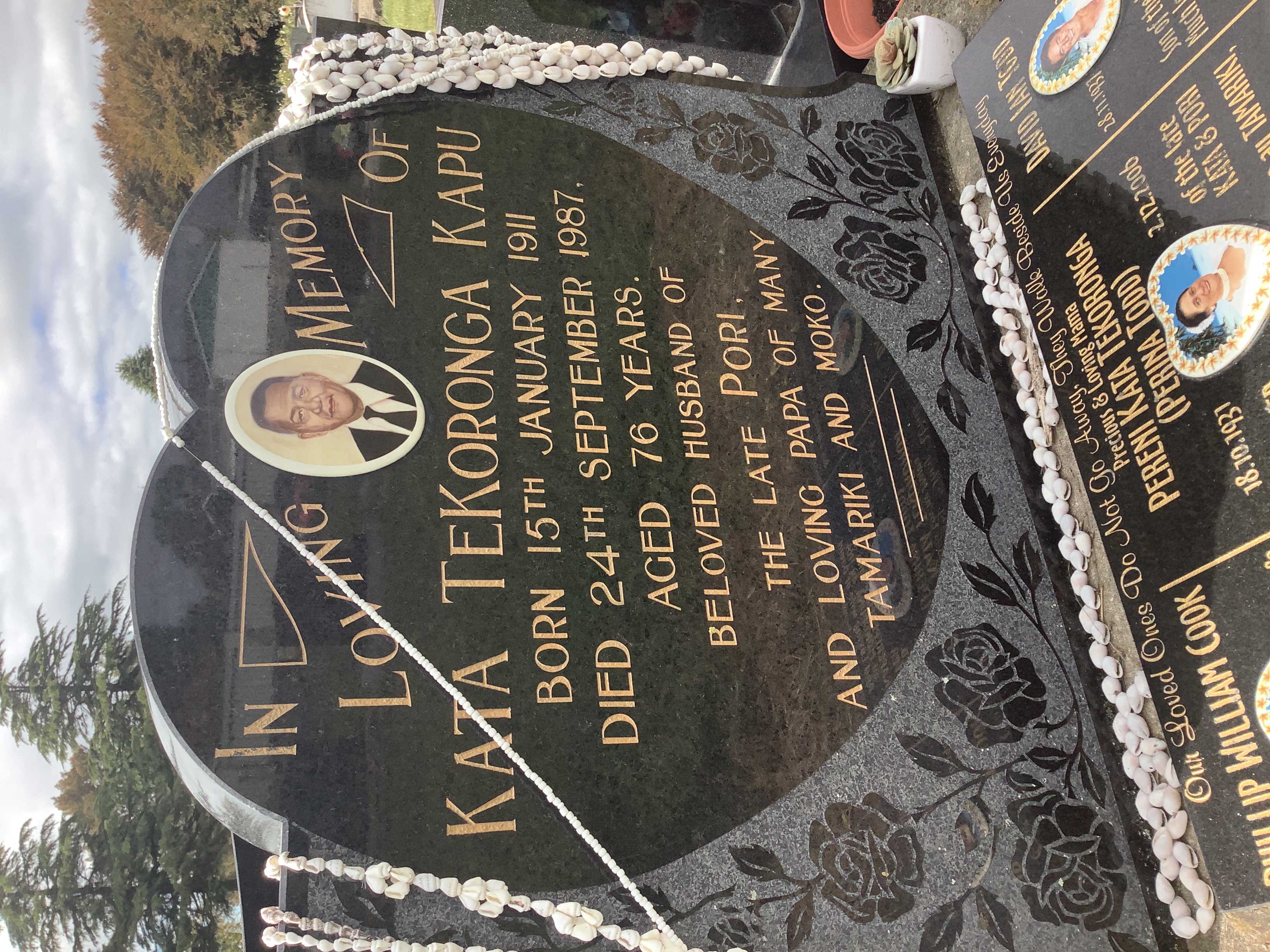 headstone
