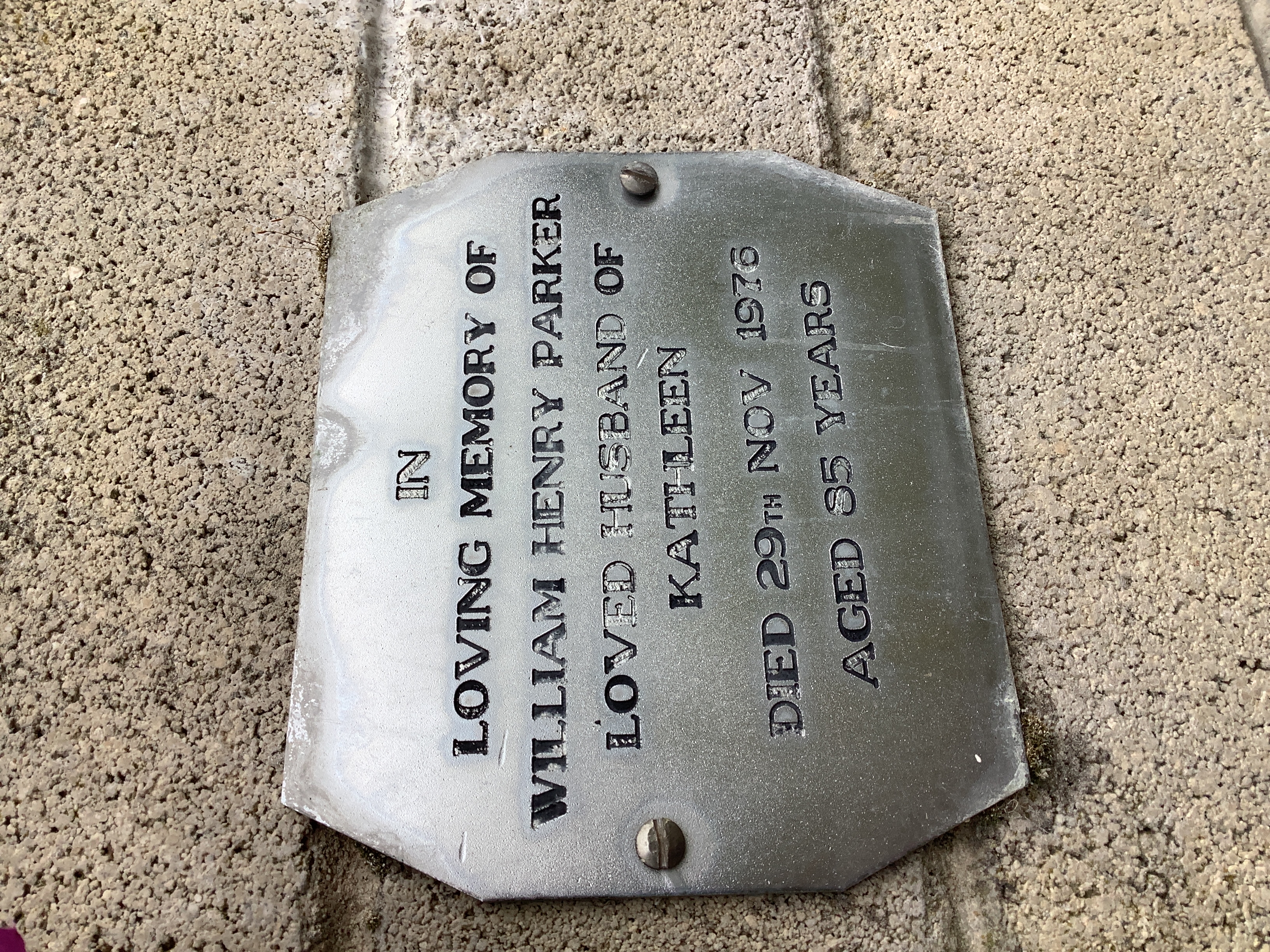 headstone