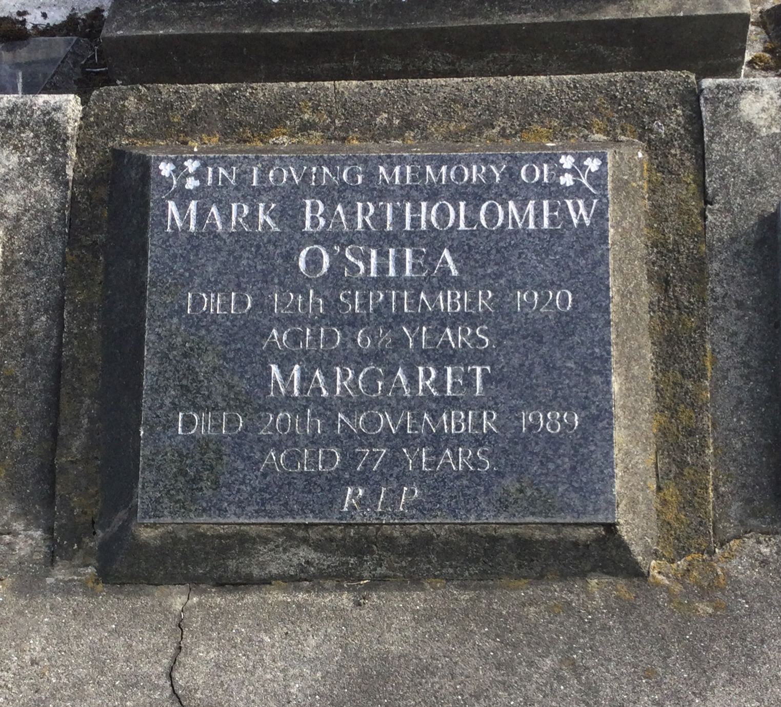 headstone