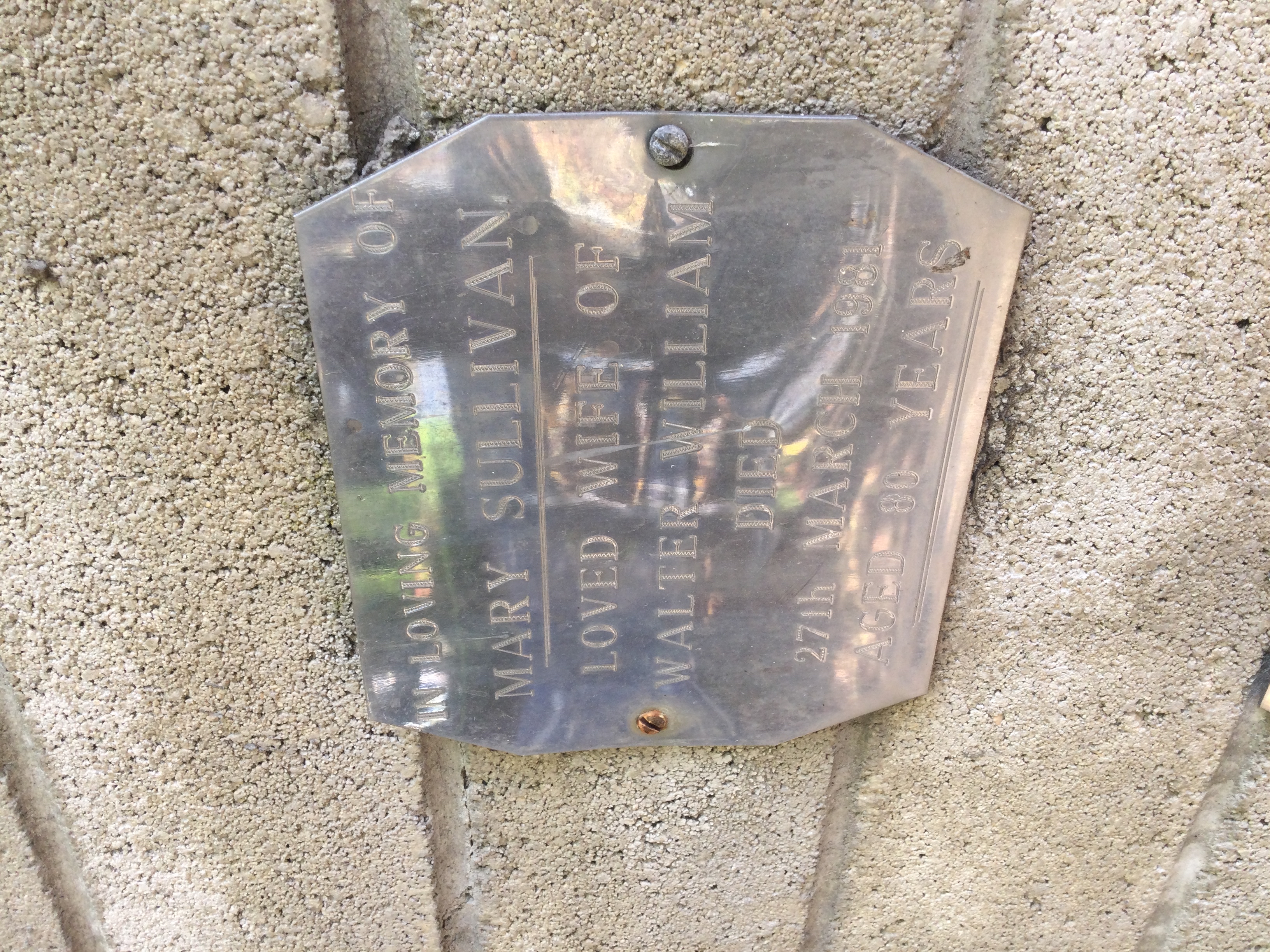 headstone
