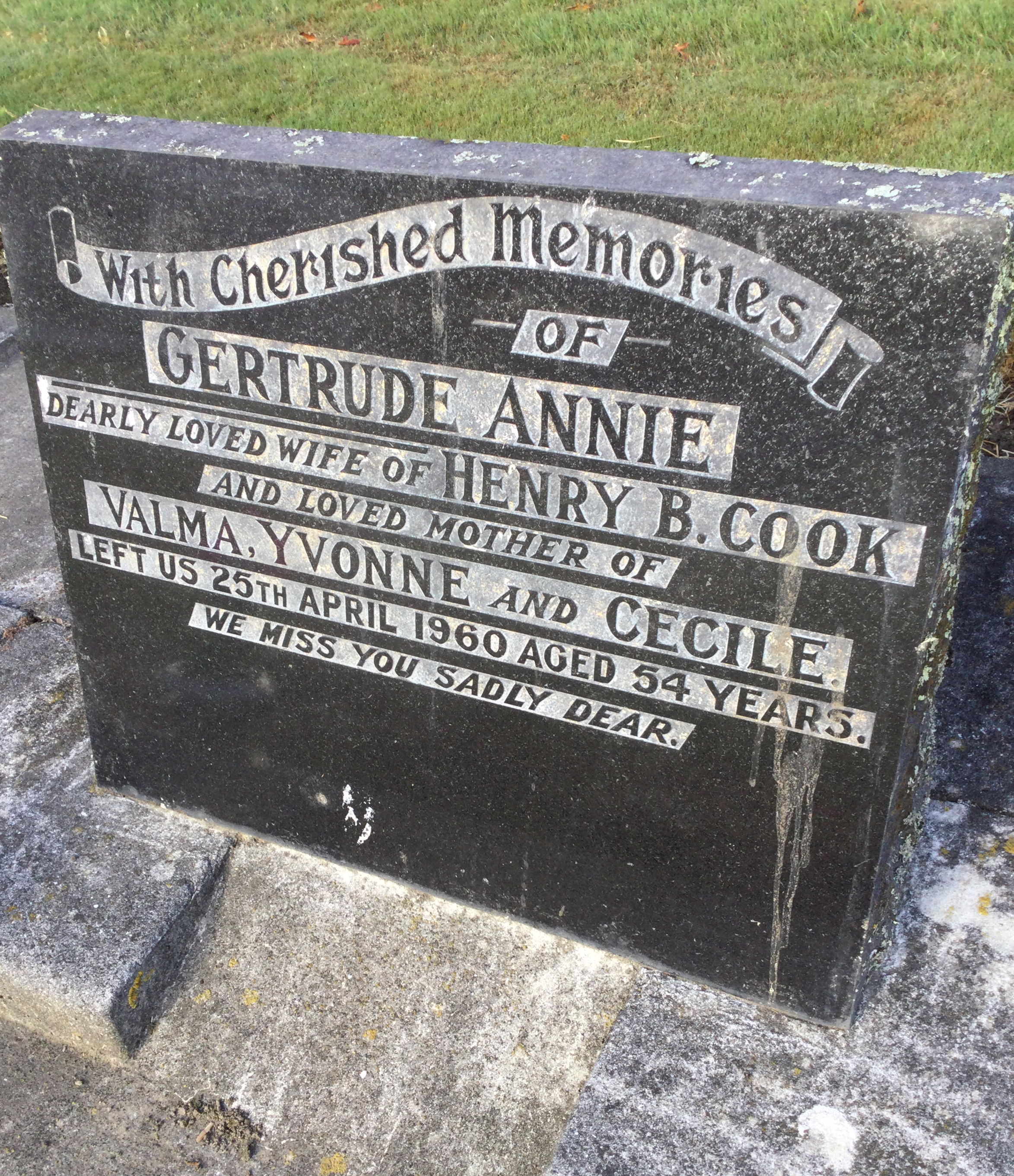 headstone