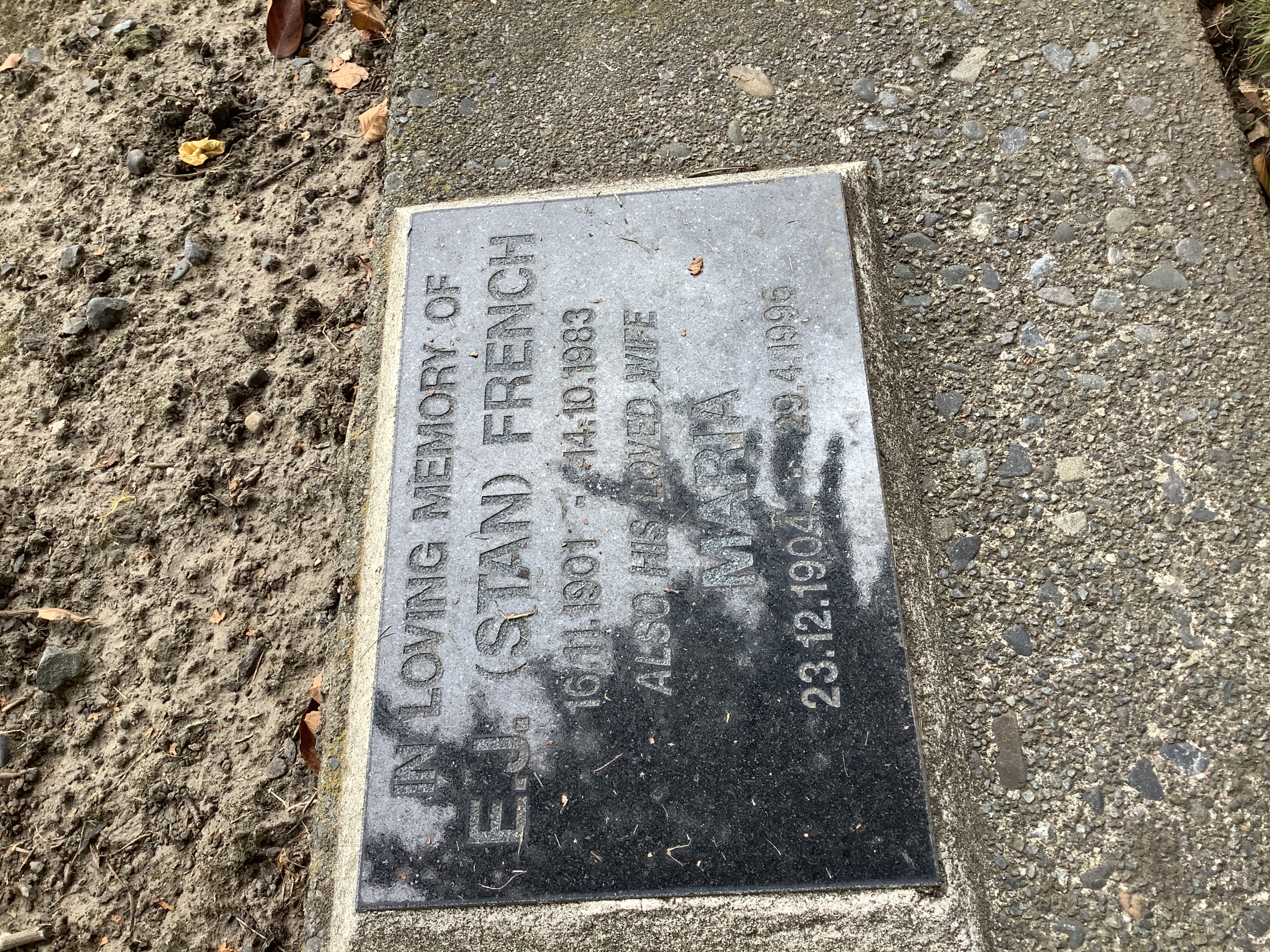 headstone