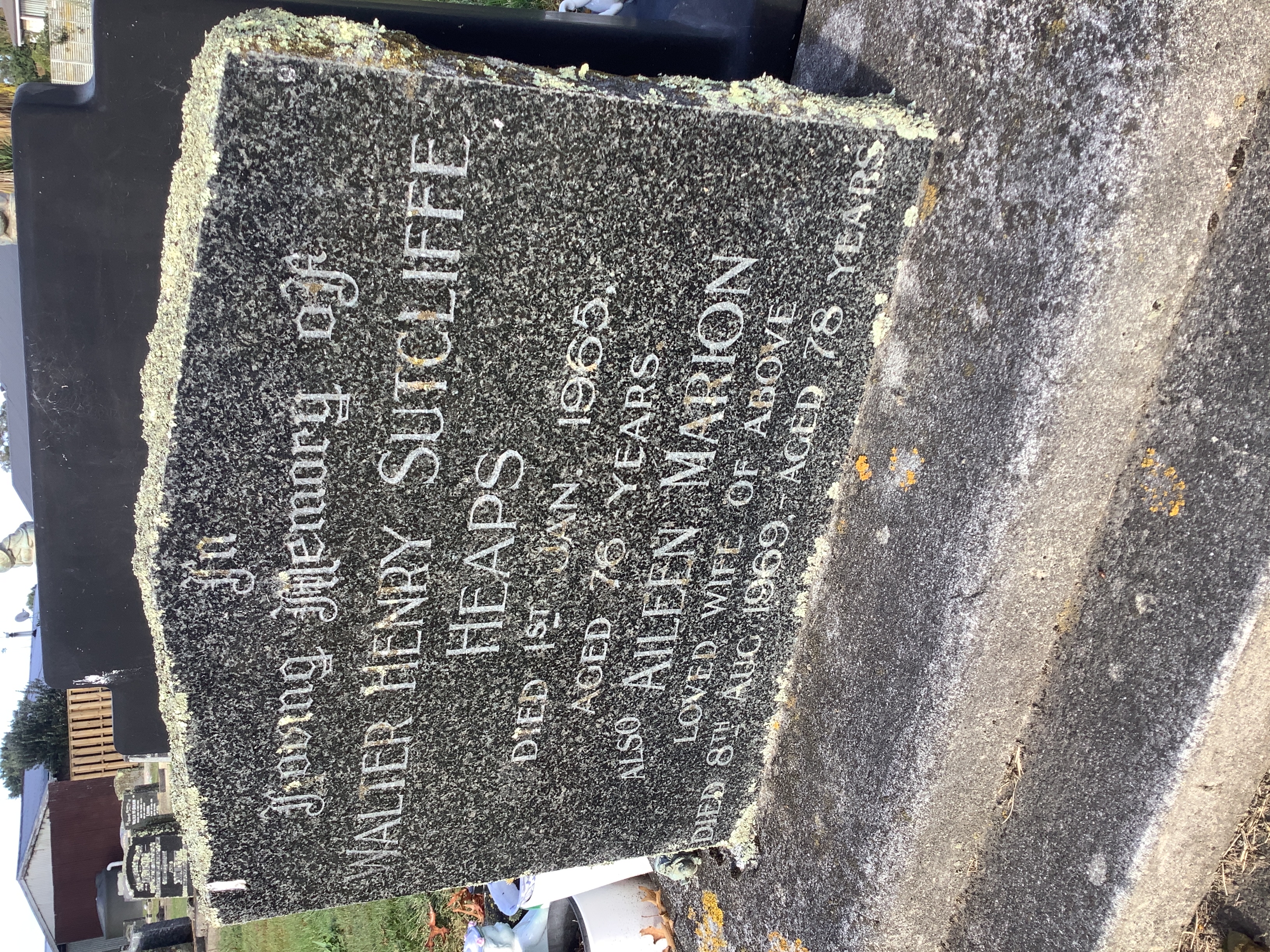headstone