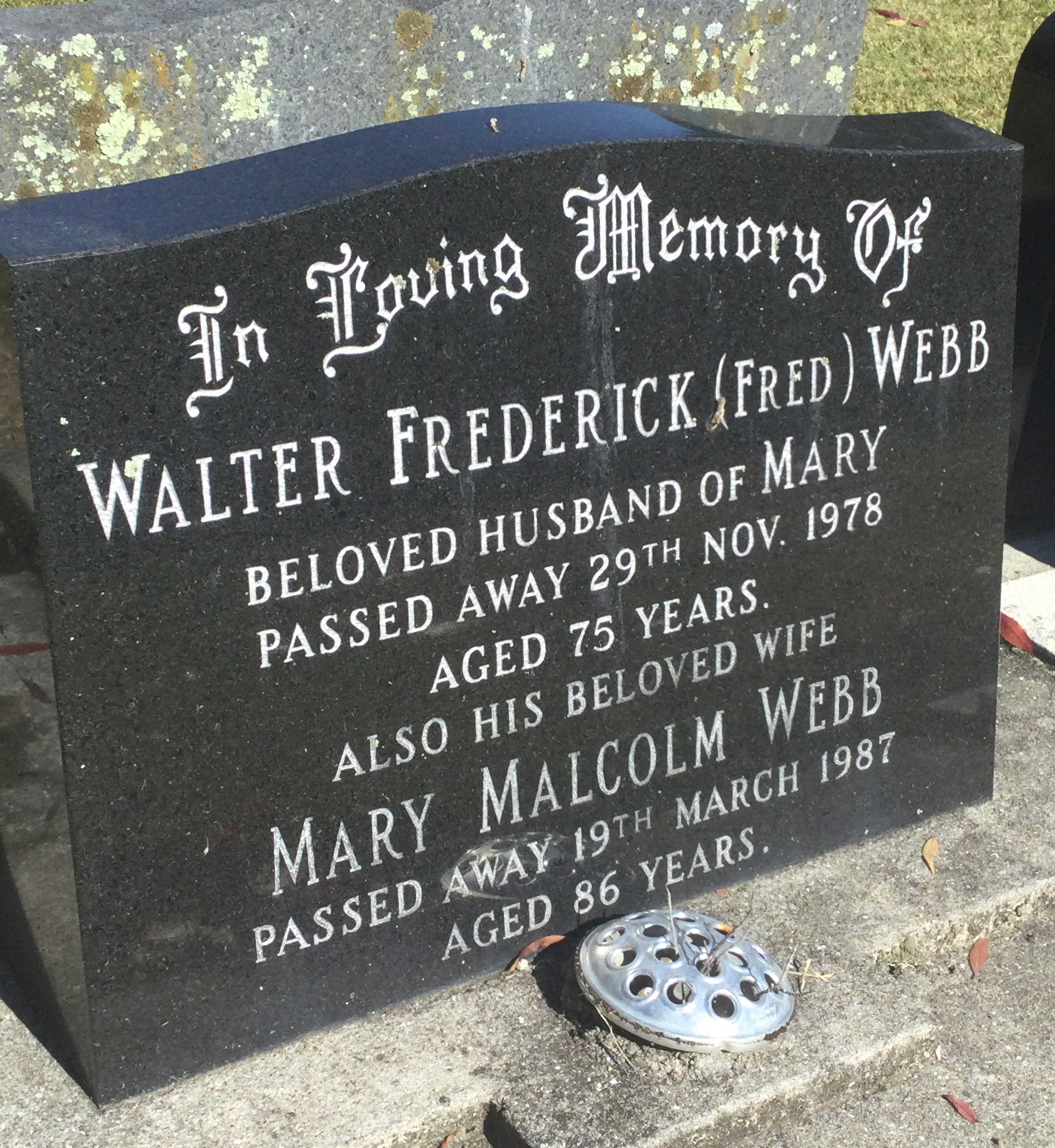 headstone