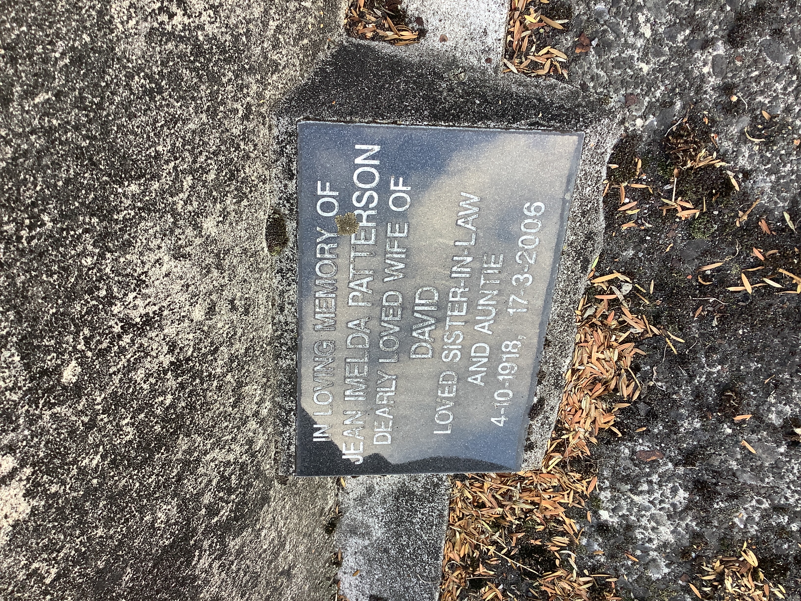 headstone