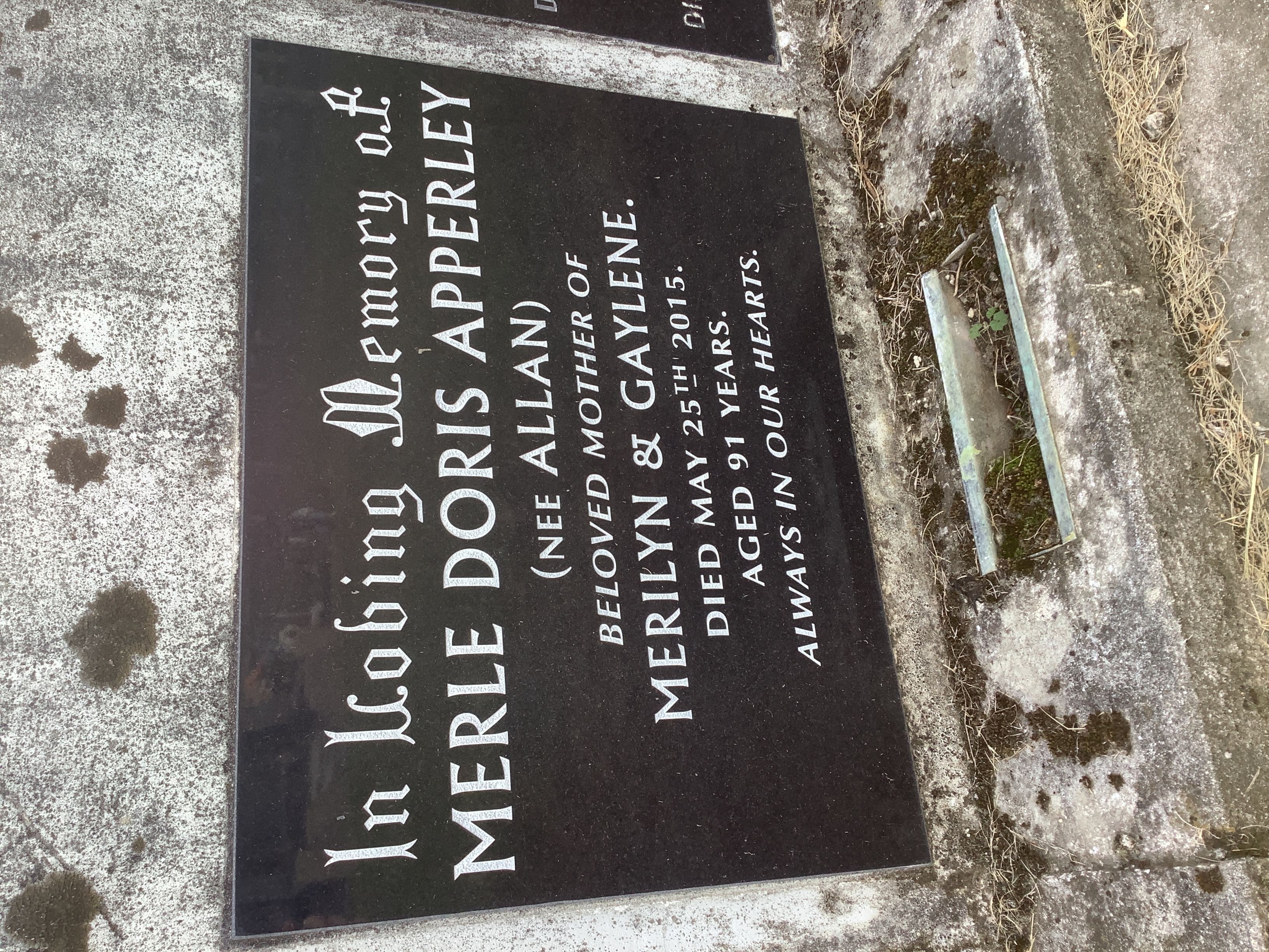 headstone