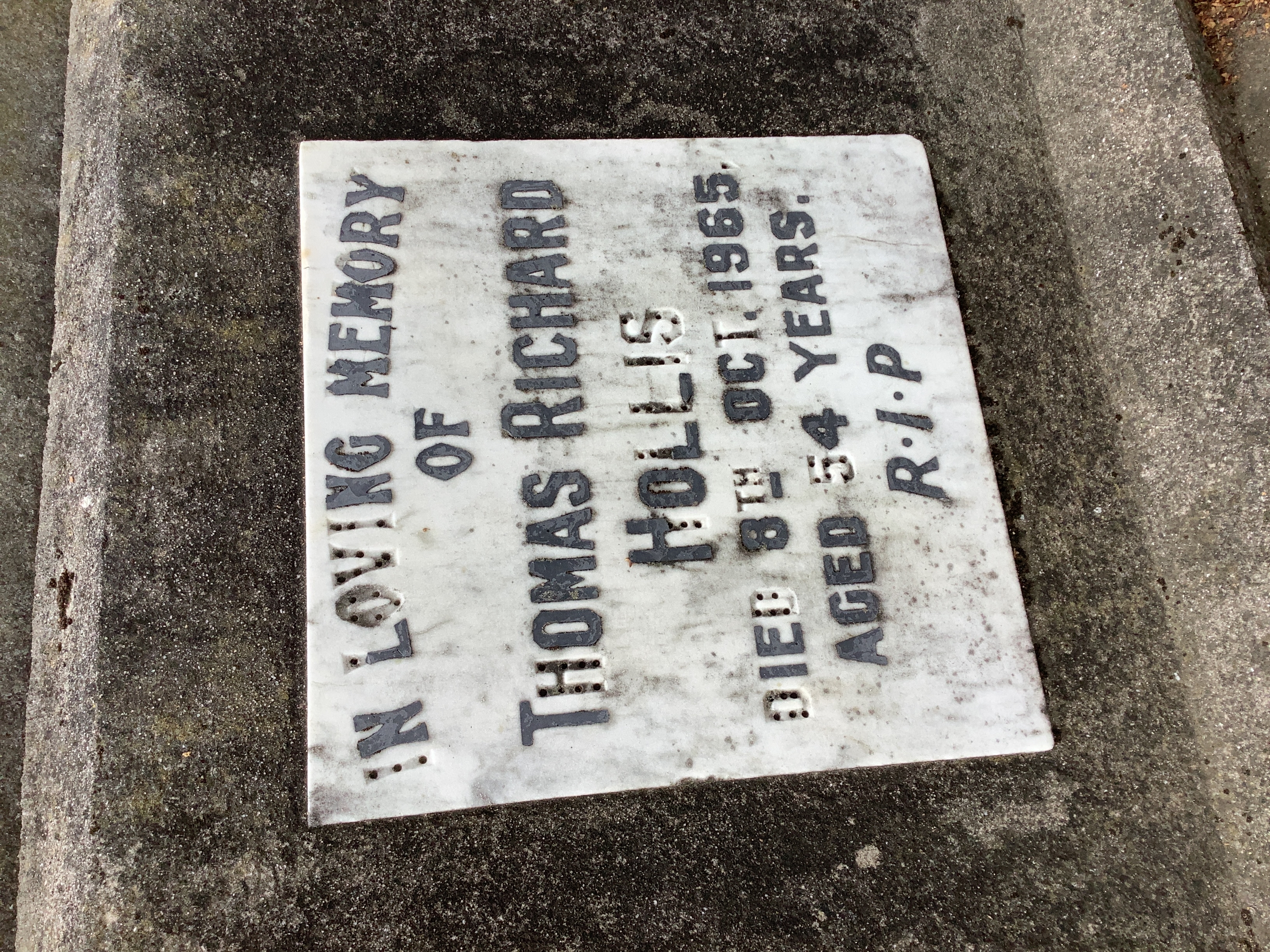 headstone