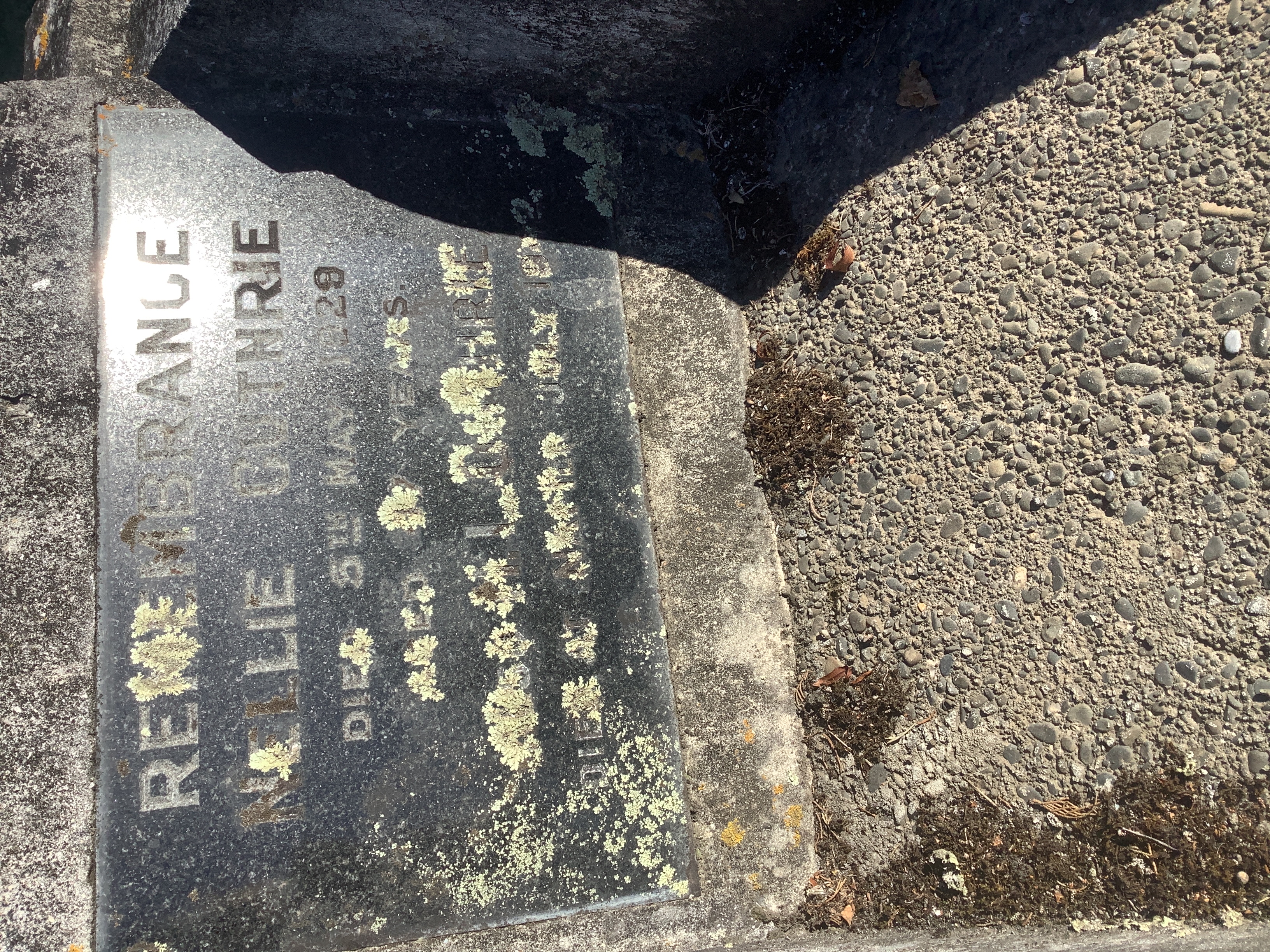headstone