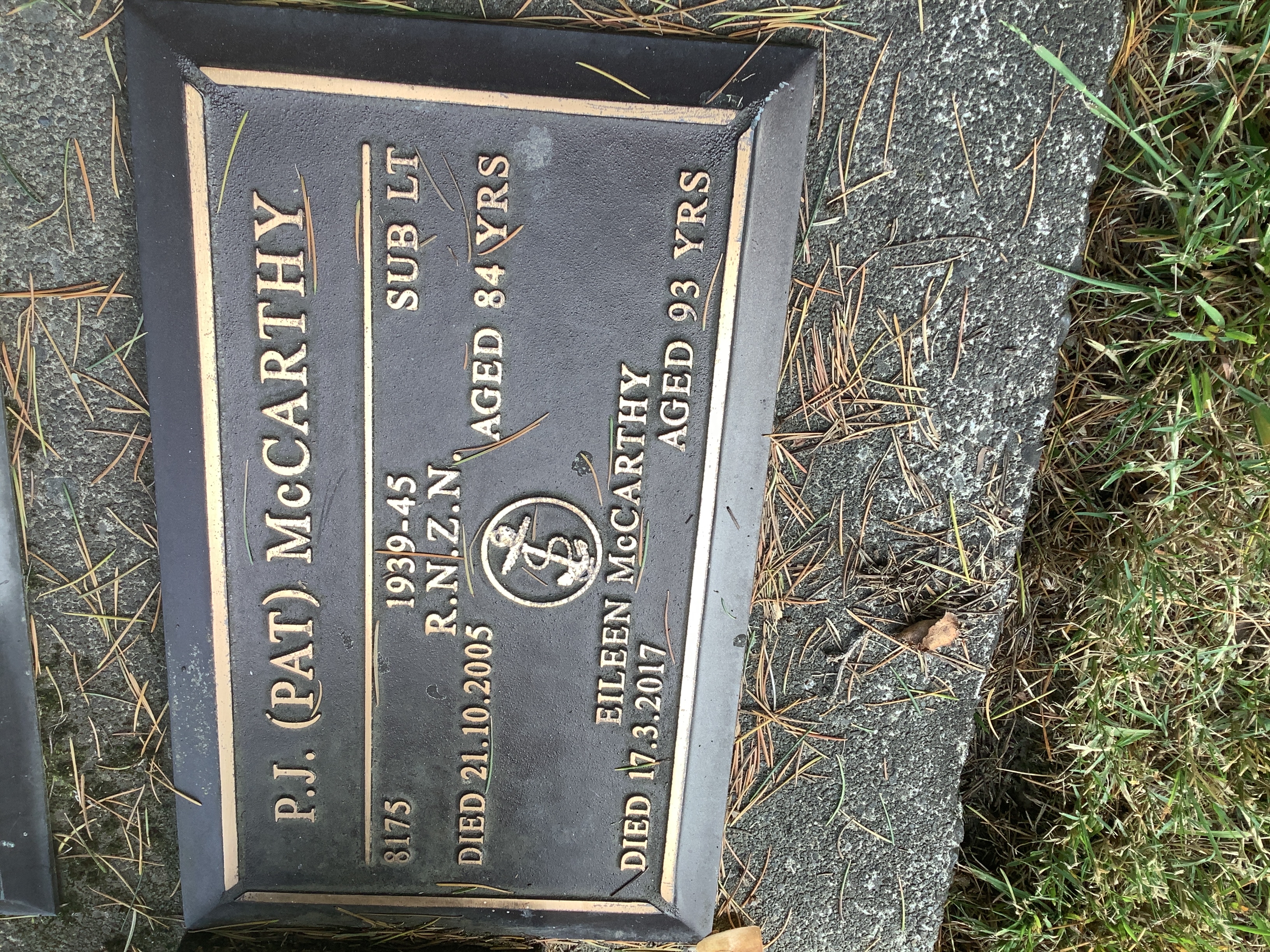 headstone