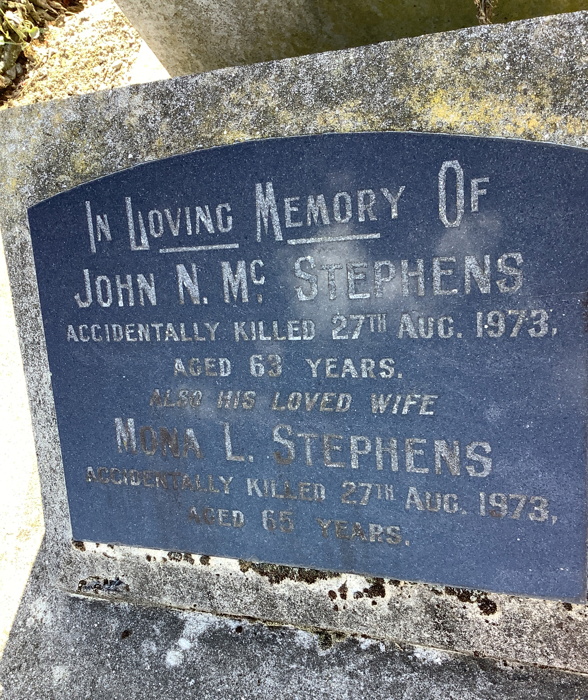 headstone