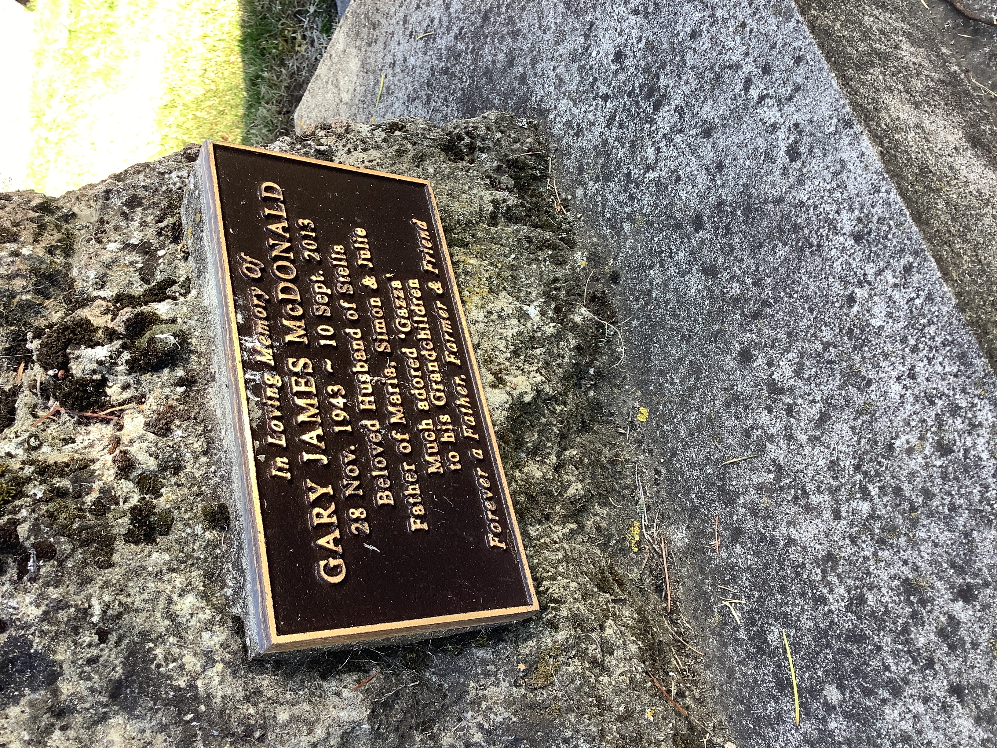 headstone