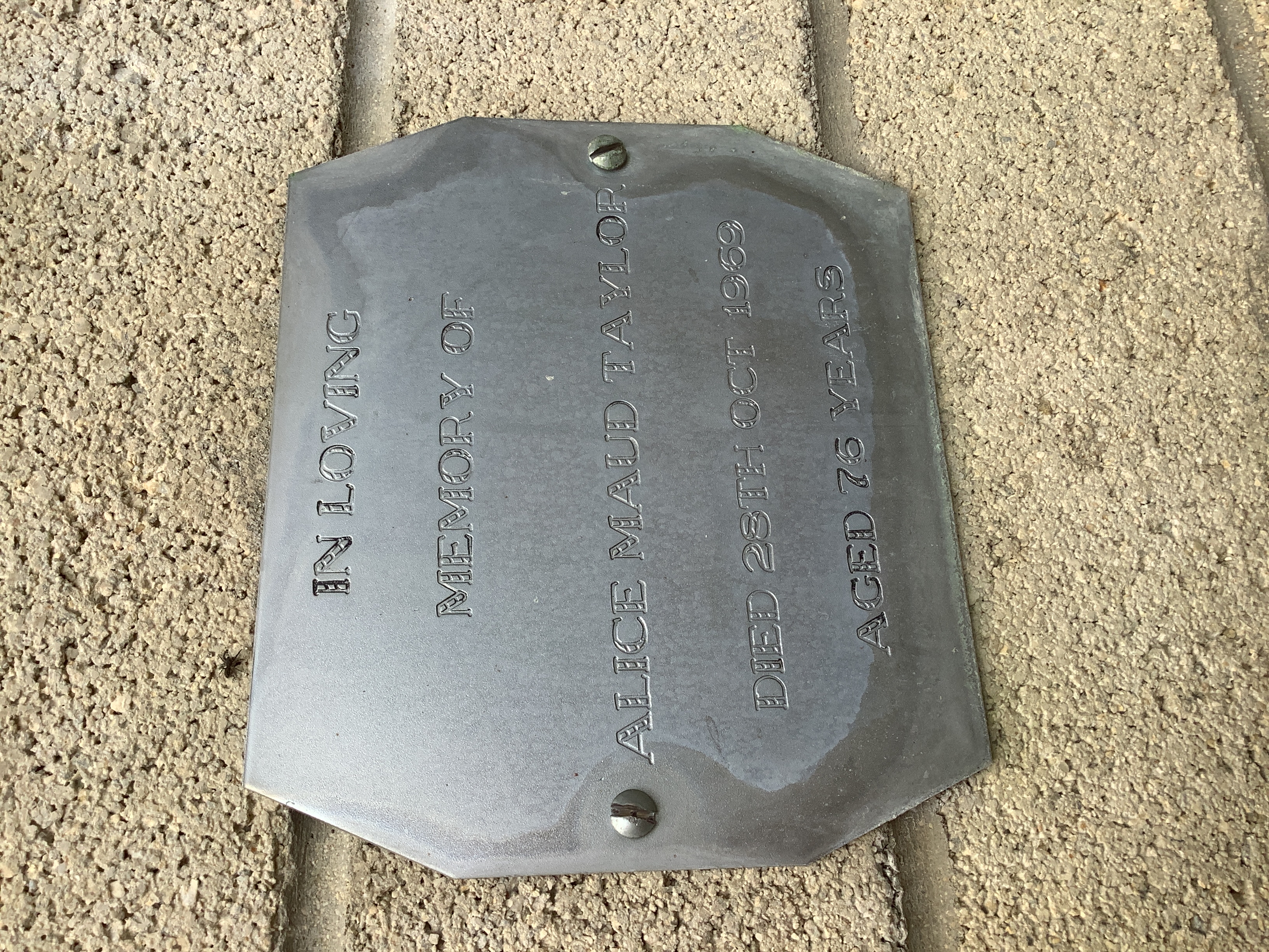 headstone