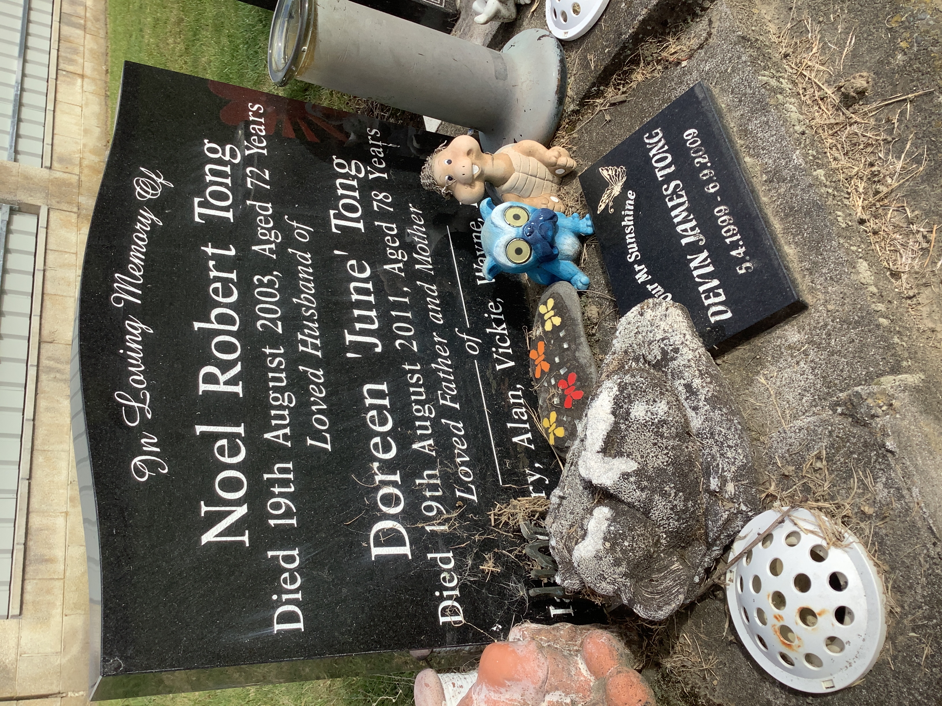 headstone