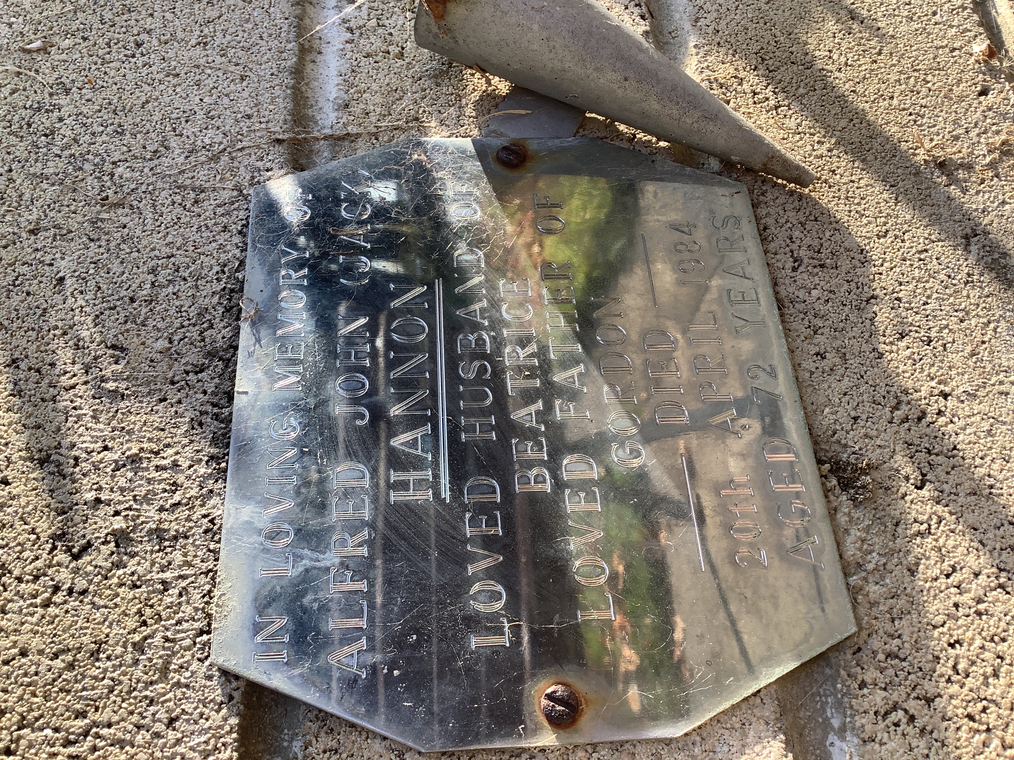 headstone
