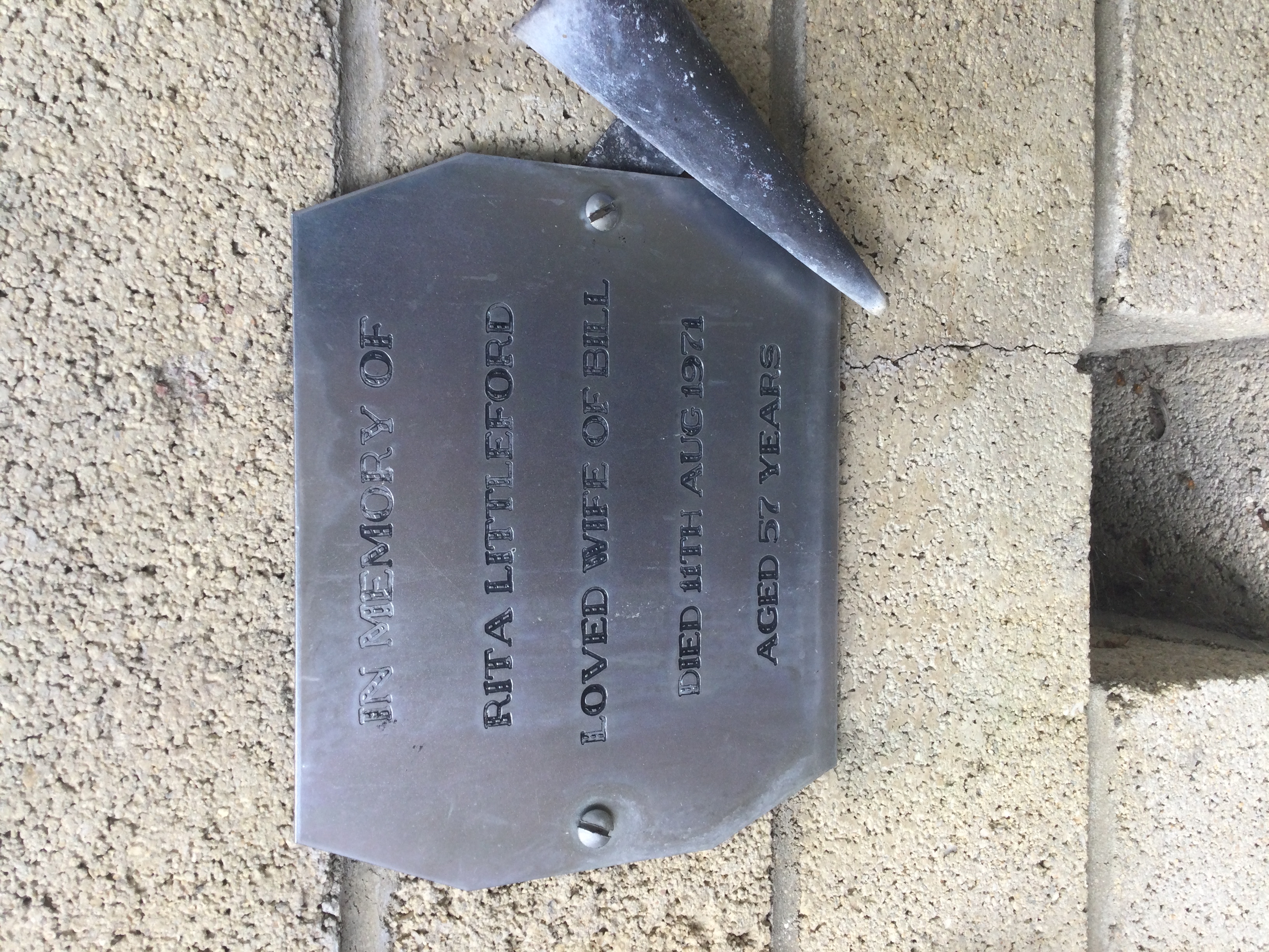 headstone