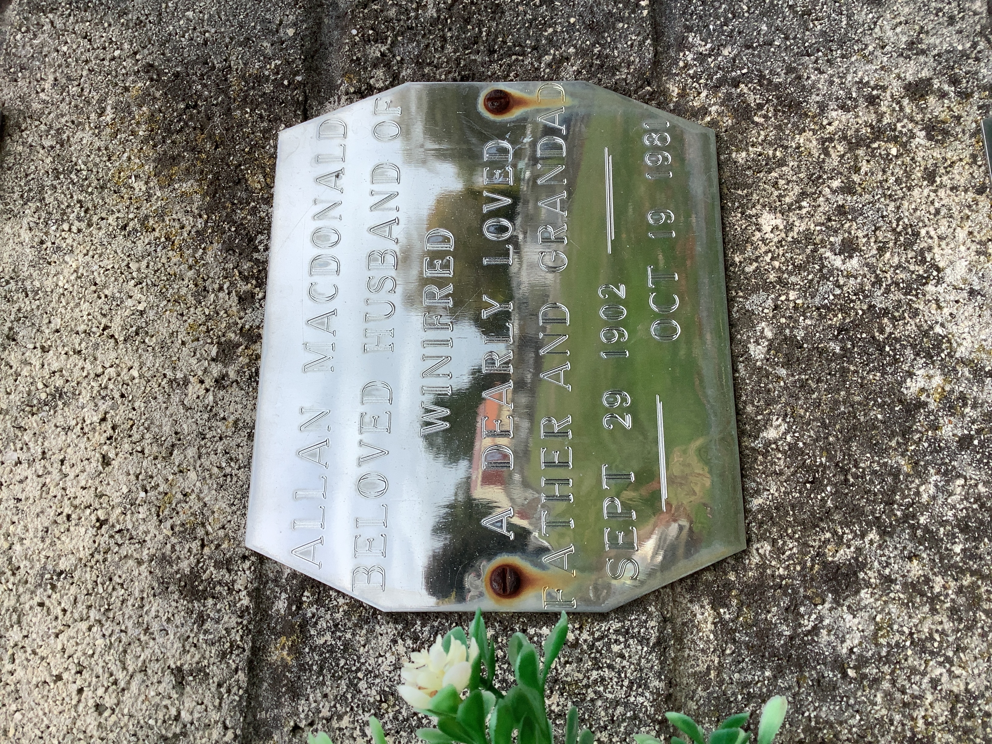 headstone