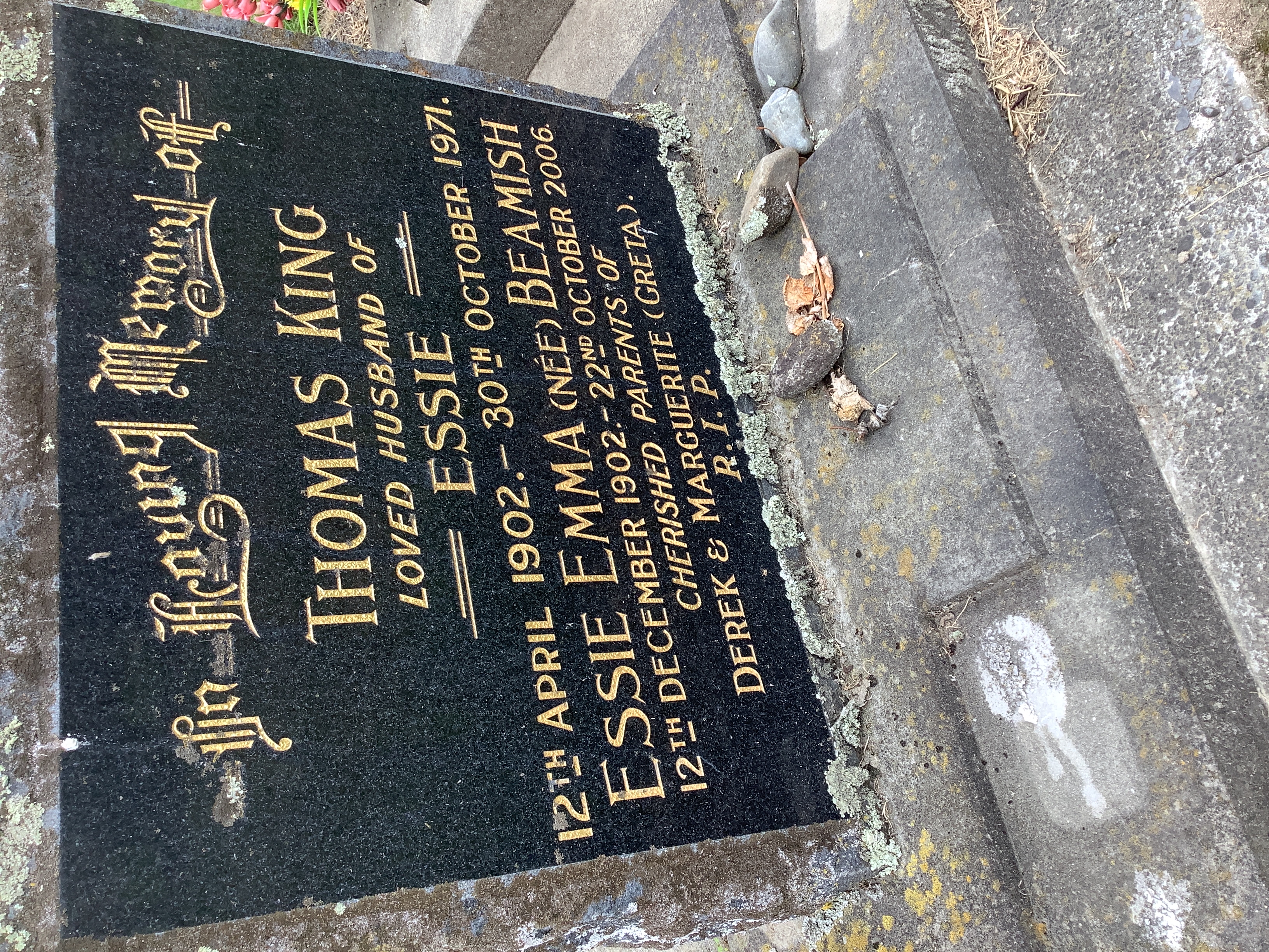 headstone