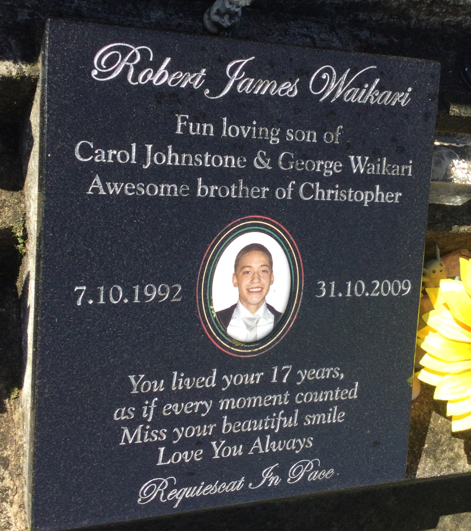 headstone