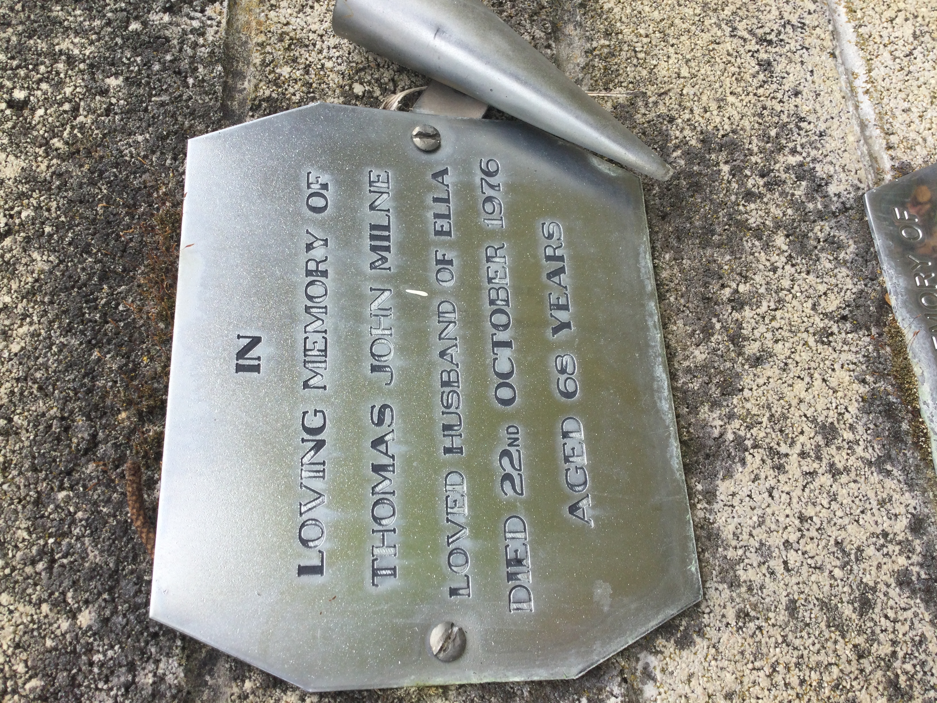headstone