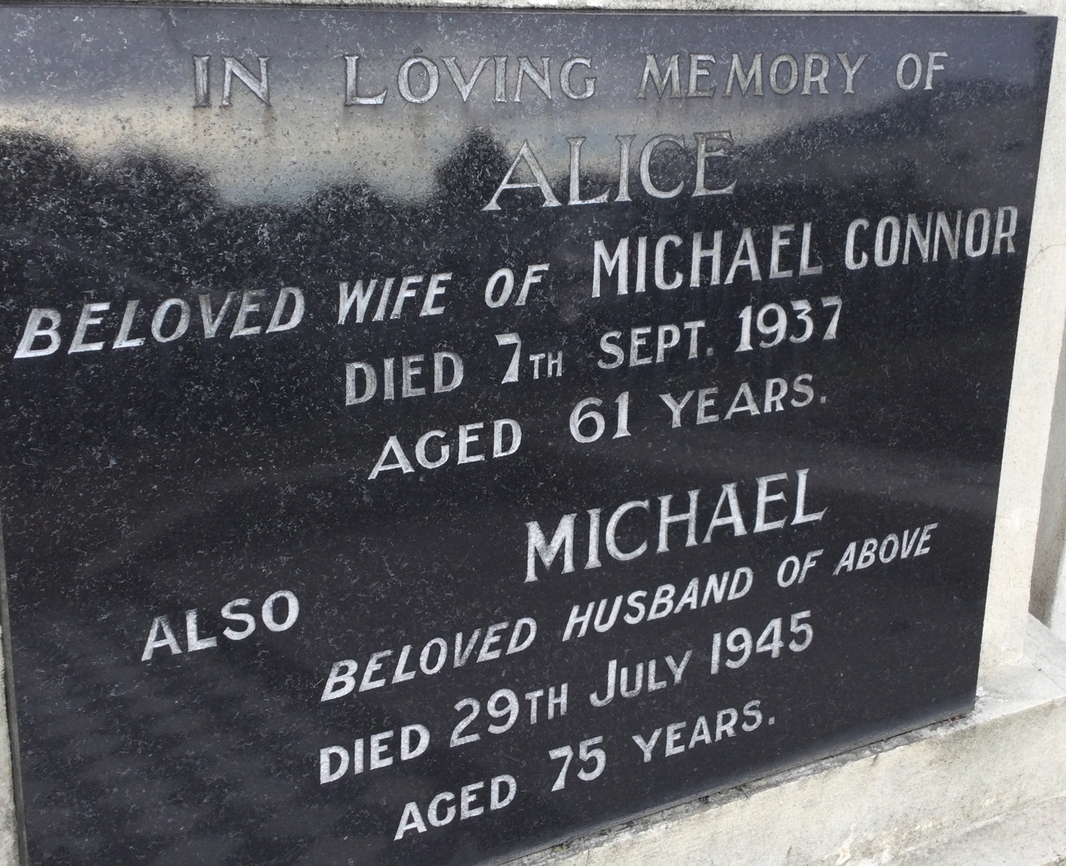 headstone