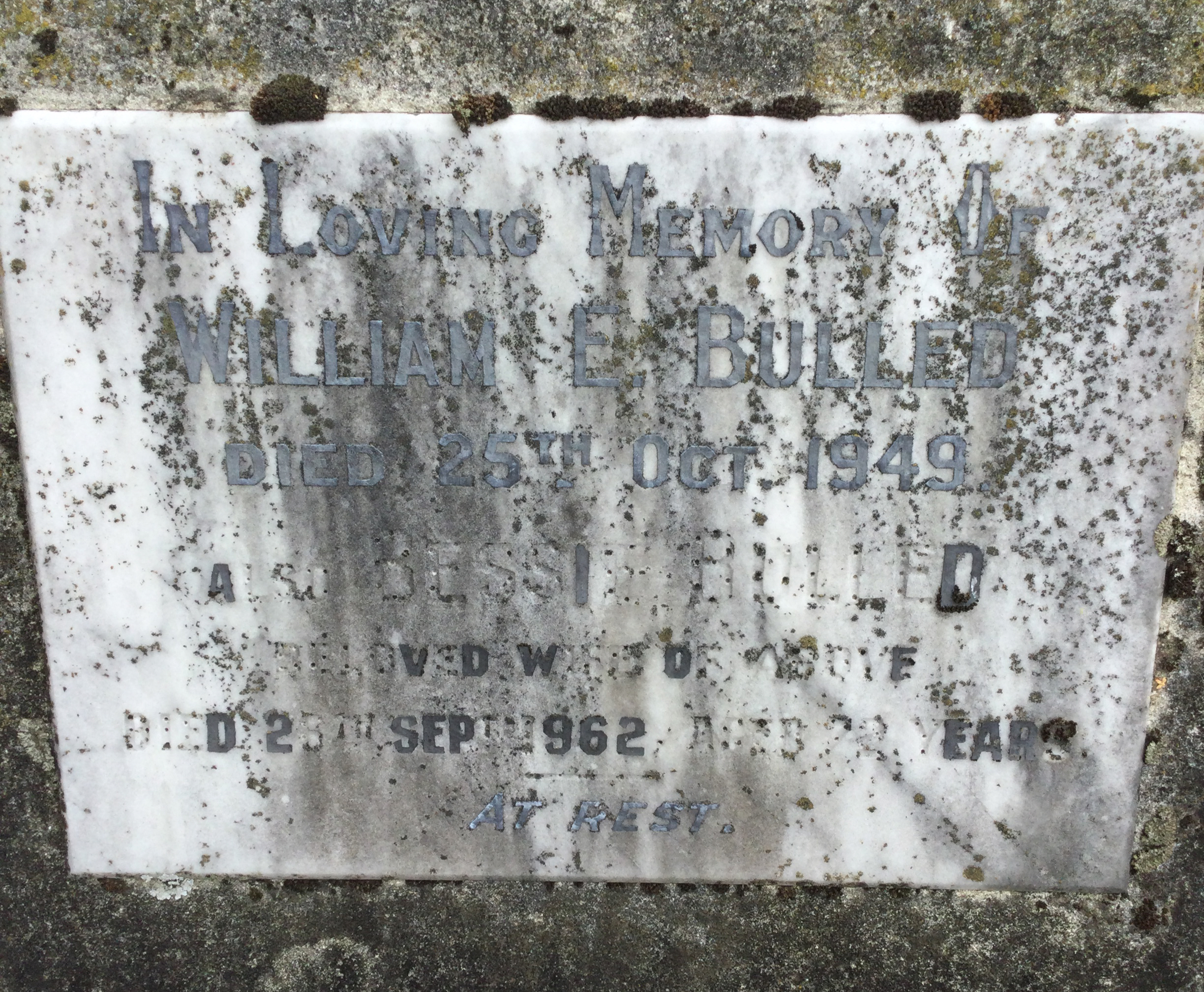 headstone