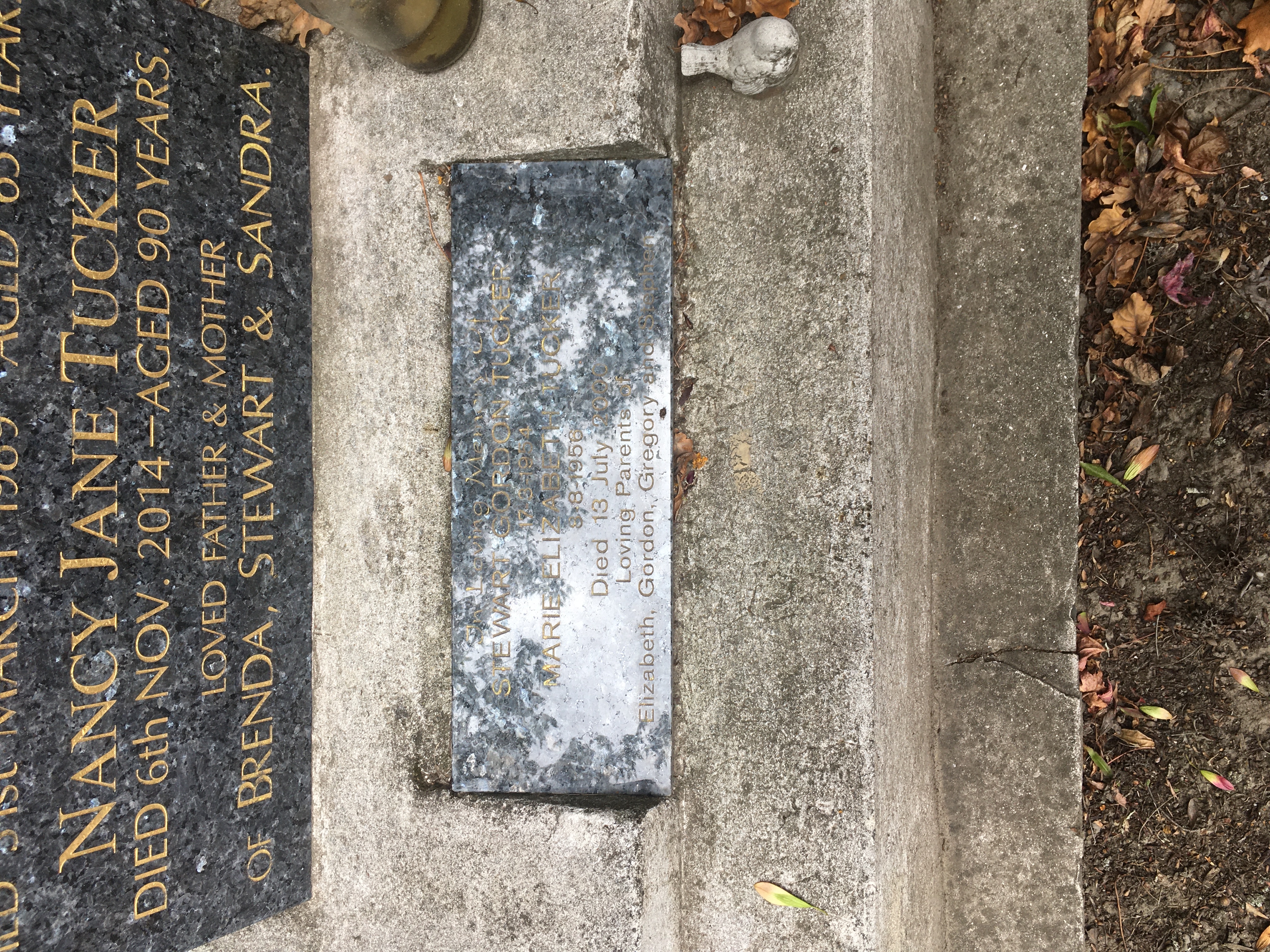 headstone
