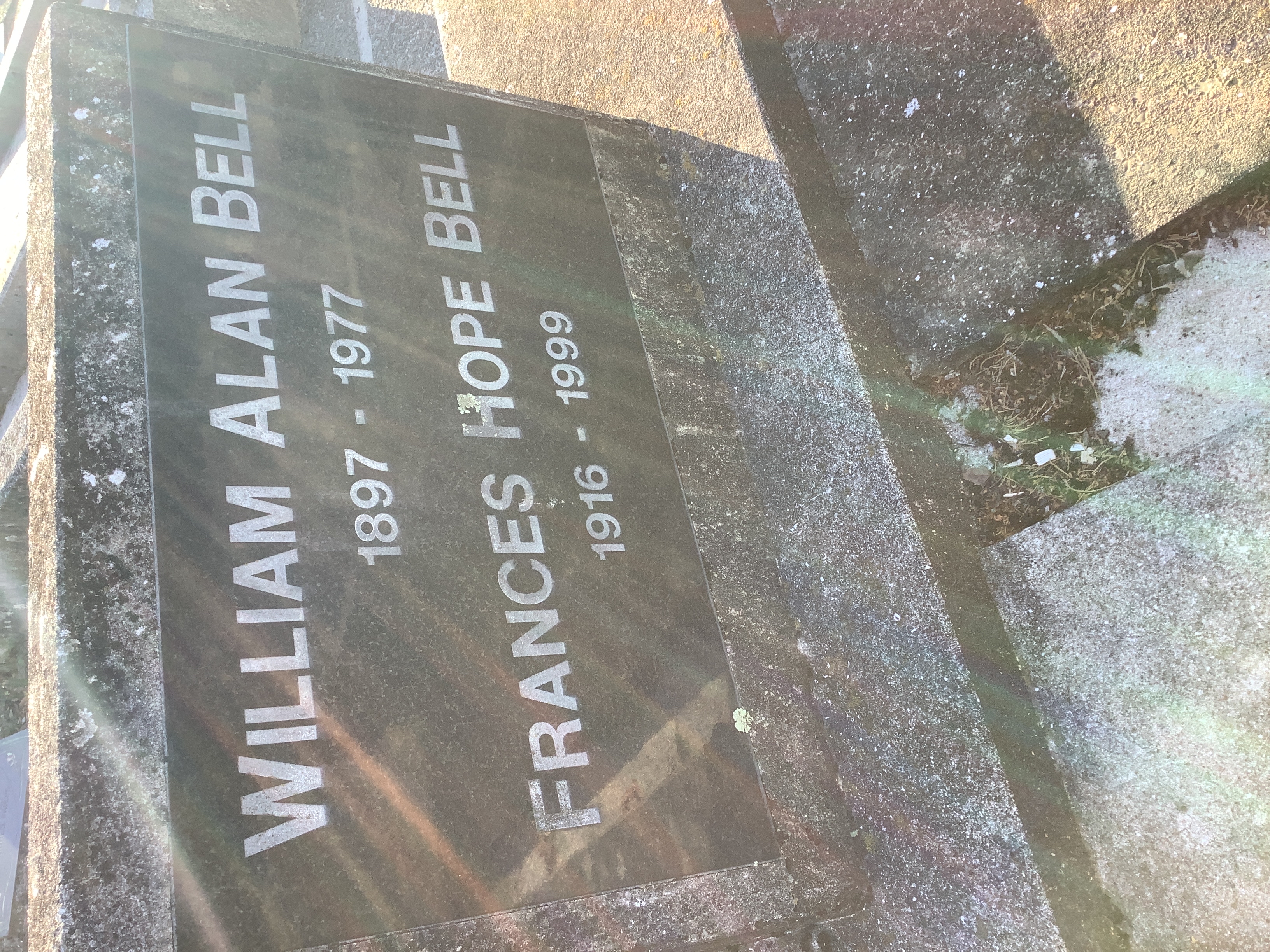 headstone