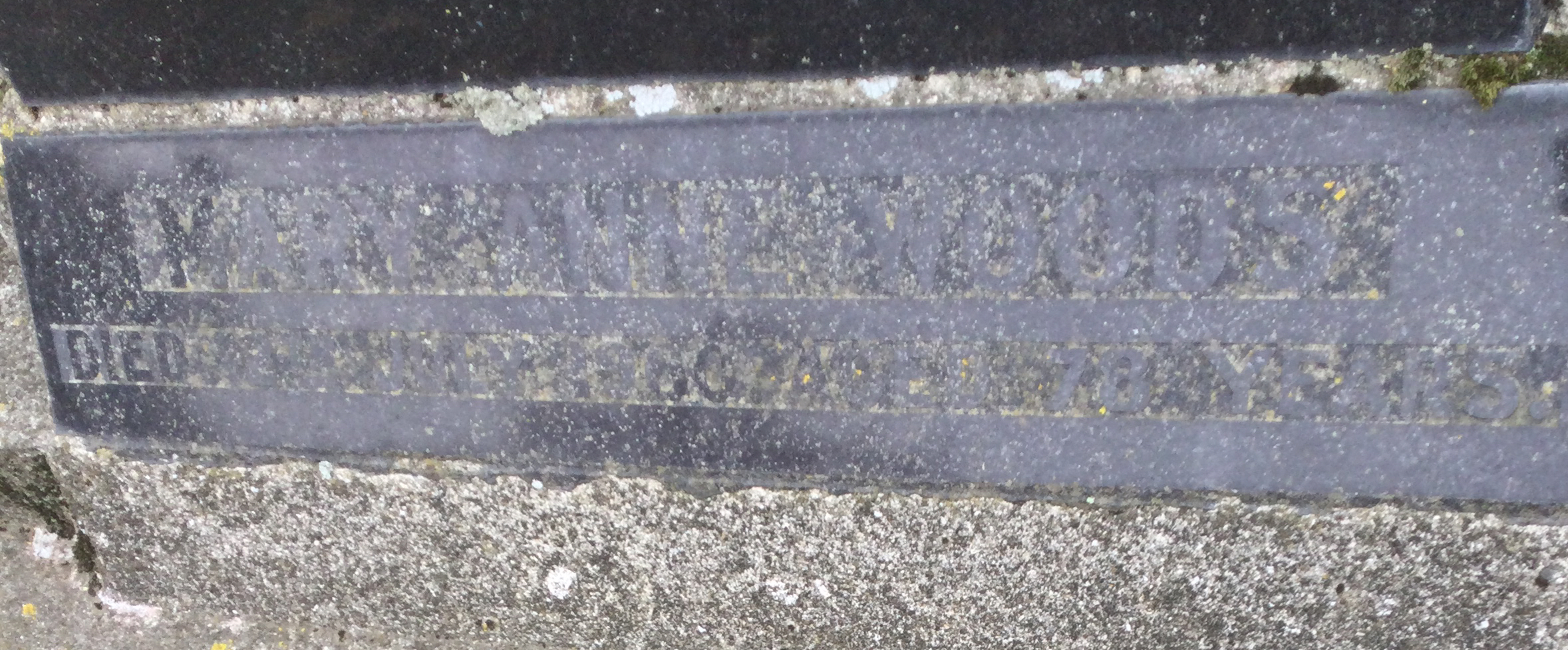 headstone
