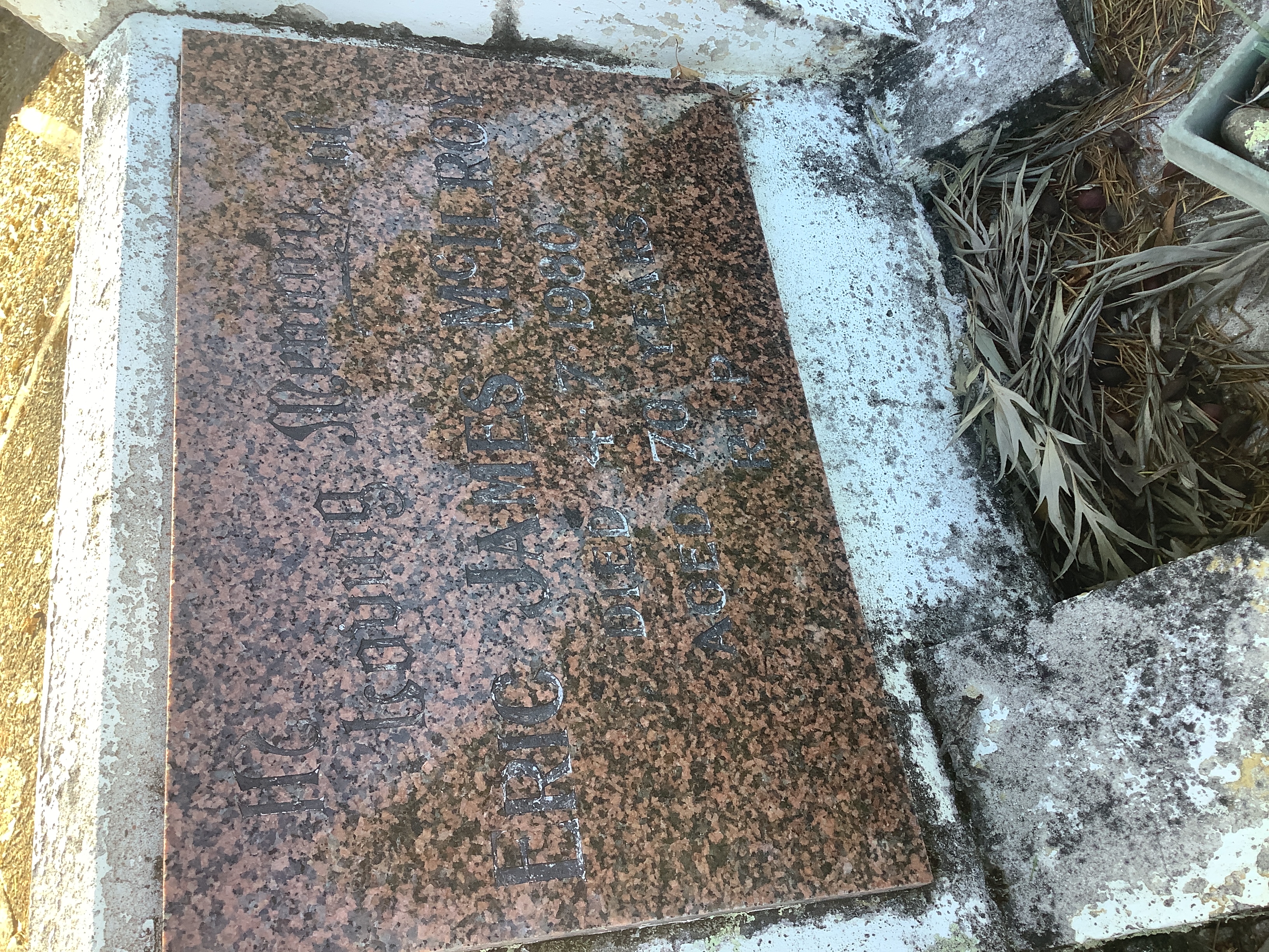 headstone